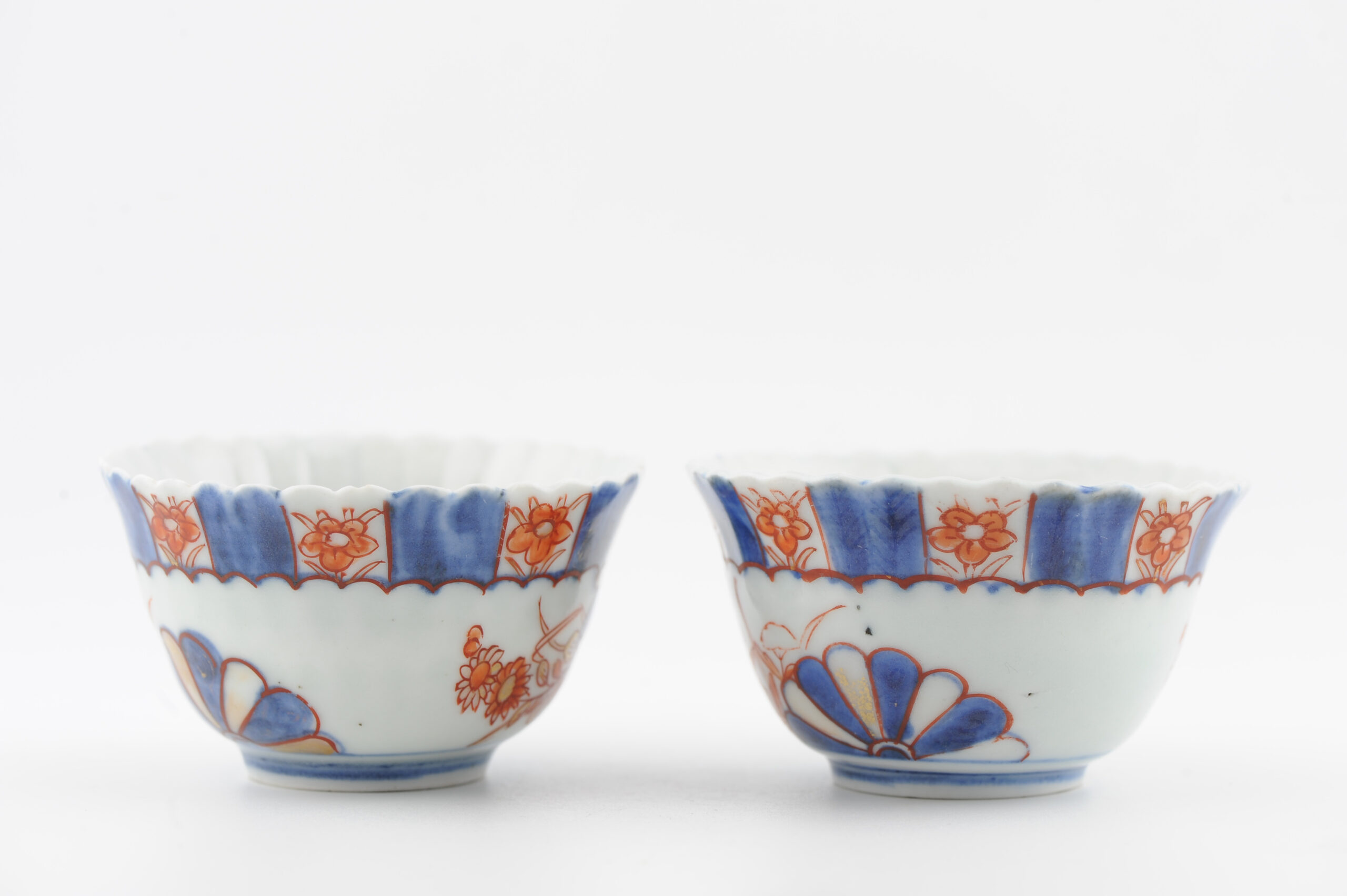 Pair Antique 18C Chinese Porcelain Kangxi Imari Tea Bowls China Flowers - Image 10