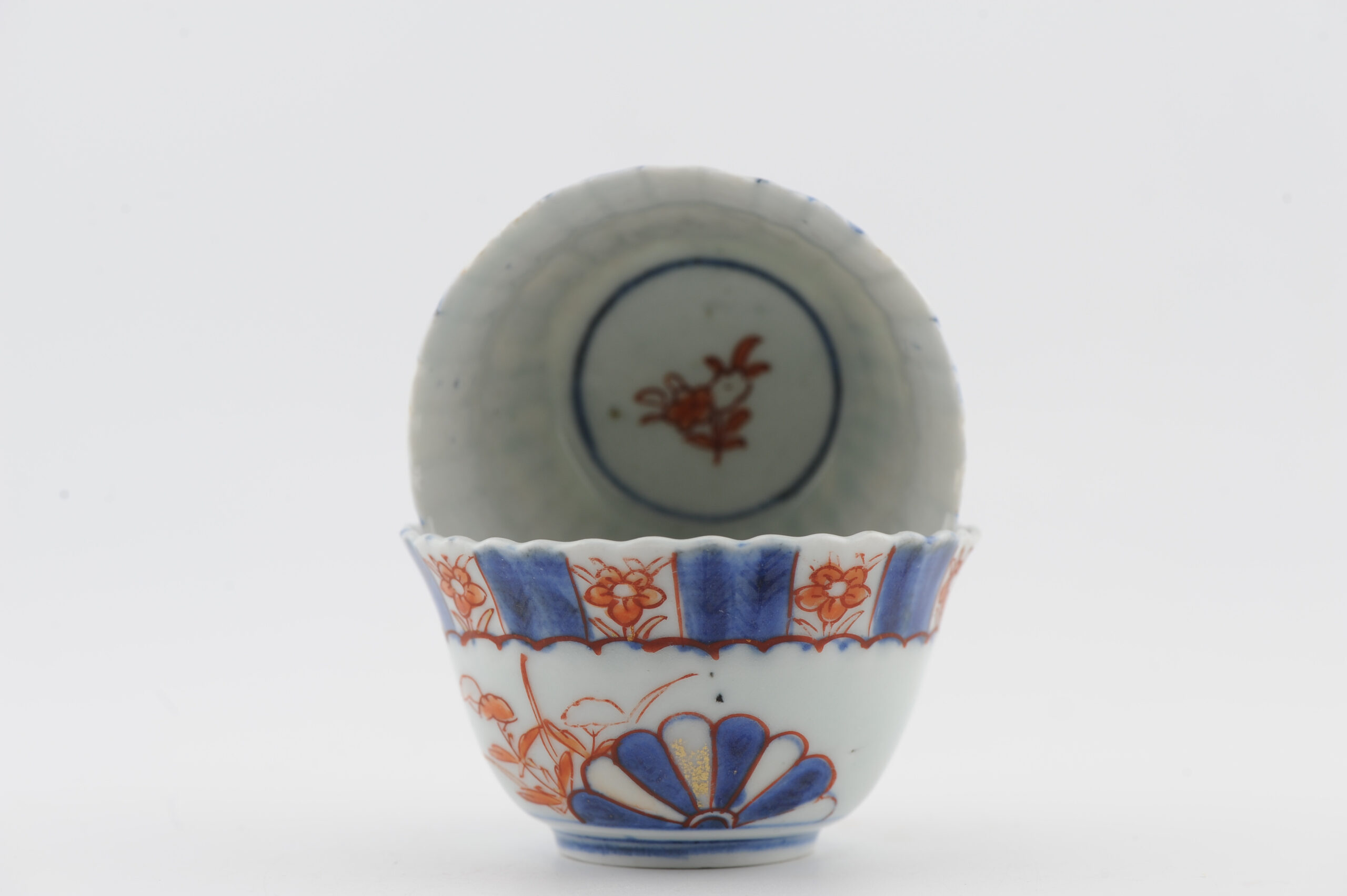 Pair Antique 18C Chinese Porcelain Kangxi Imari Tea Bowls China Flowers - Image 15