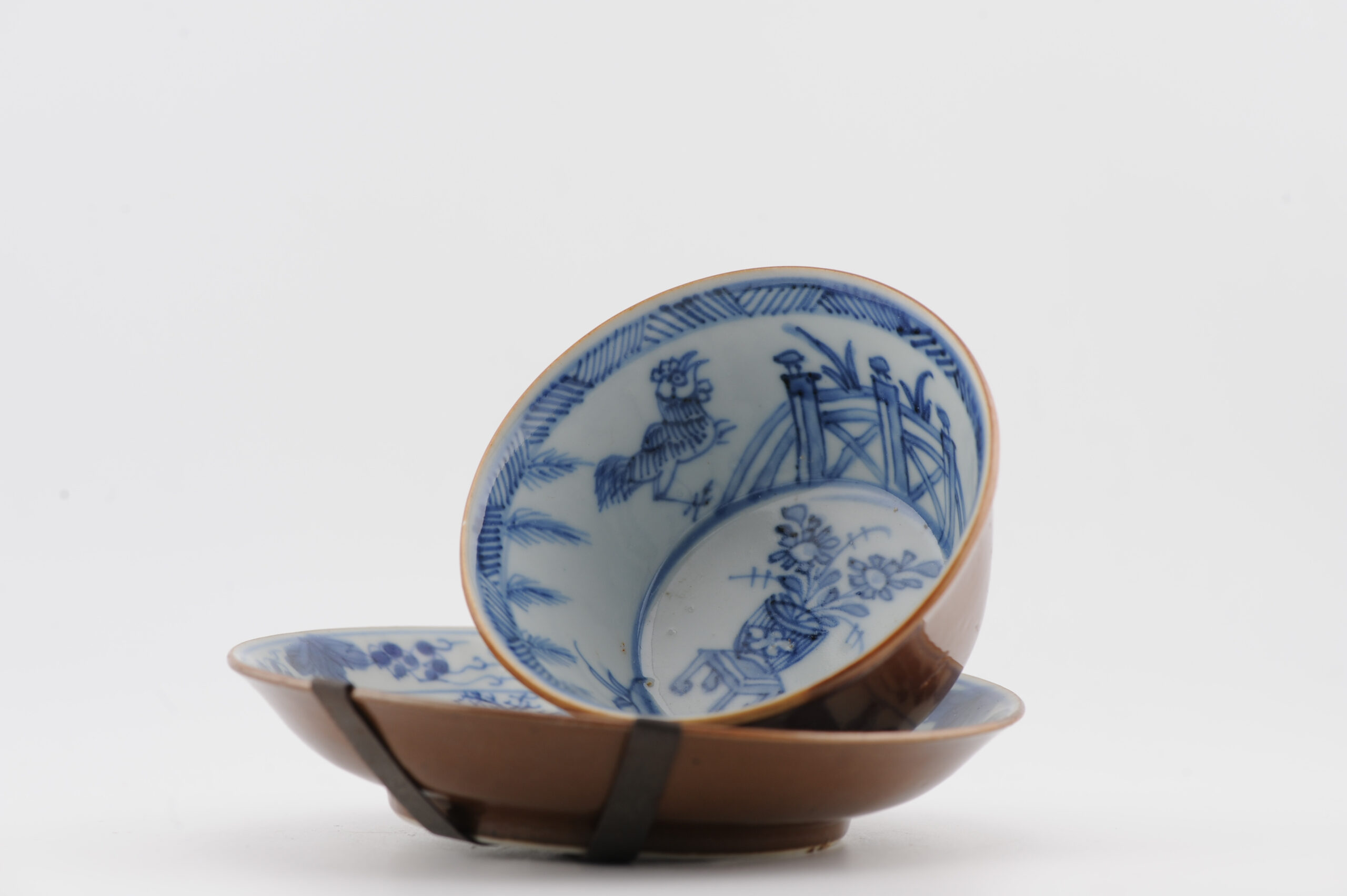 Rare Antique 18C Kangxi Chinese Porcelain Cafe au Lait Tea Bowl Blue and White - Image 8