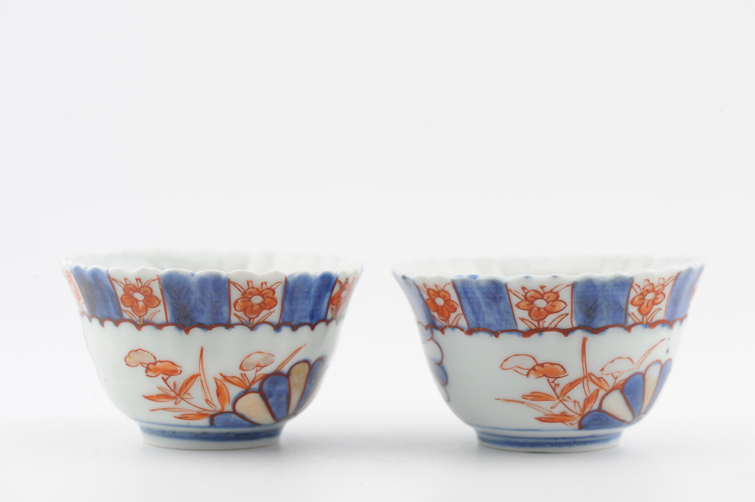 Pair Antique 18C Chinese Porcelain Kangxi Imari Tea Bowls China Flowers - Image 8
