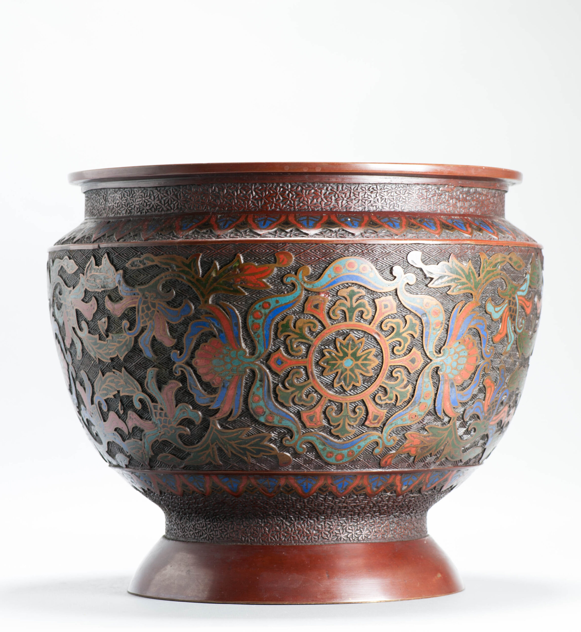 Antique Bronze / Copper Cloisonné Jardiniere of High Quality and Round shape Japan 19th C