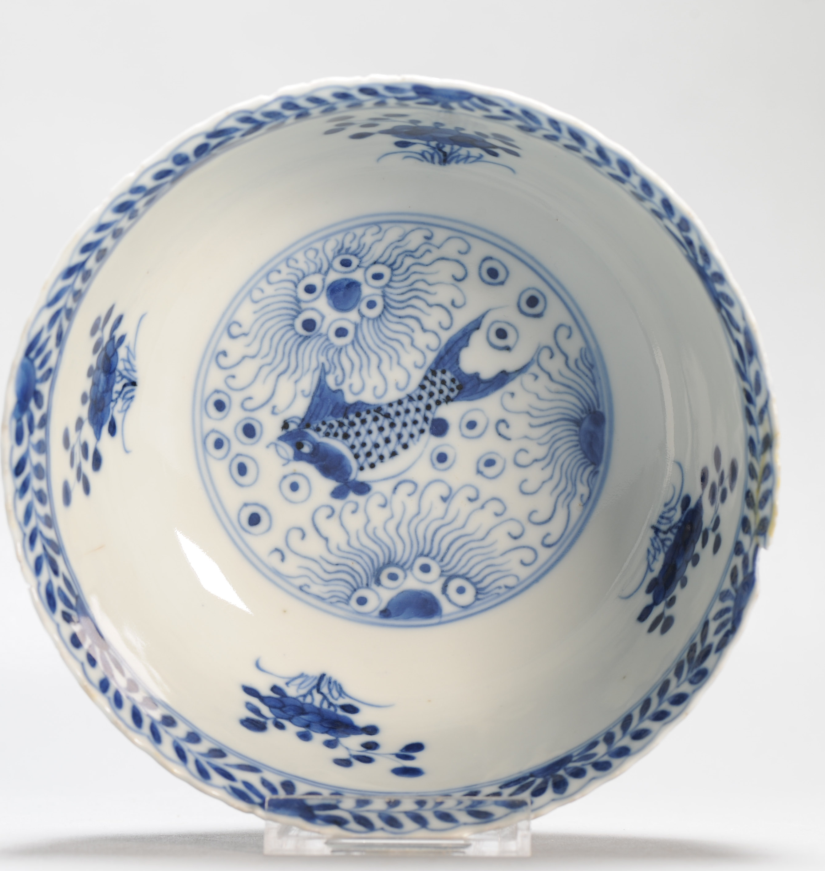 Antique Chinese Porcelain 19C Bleu de White Bowl Fish Water Scene Marked - Image 5