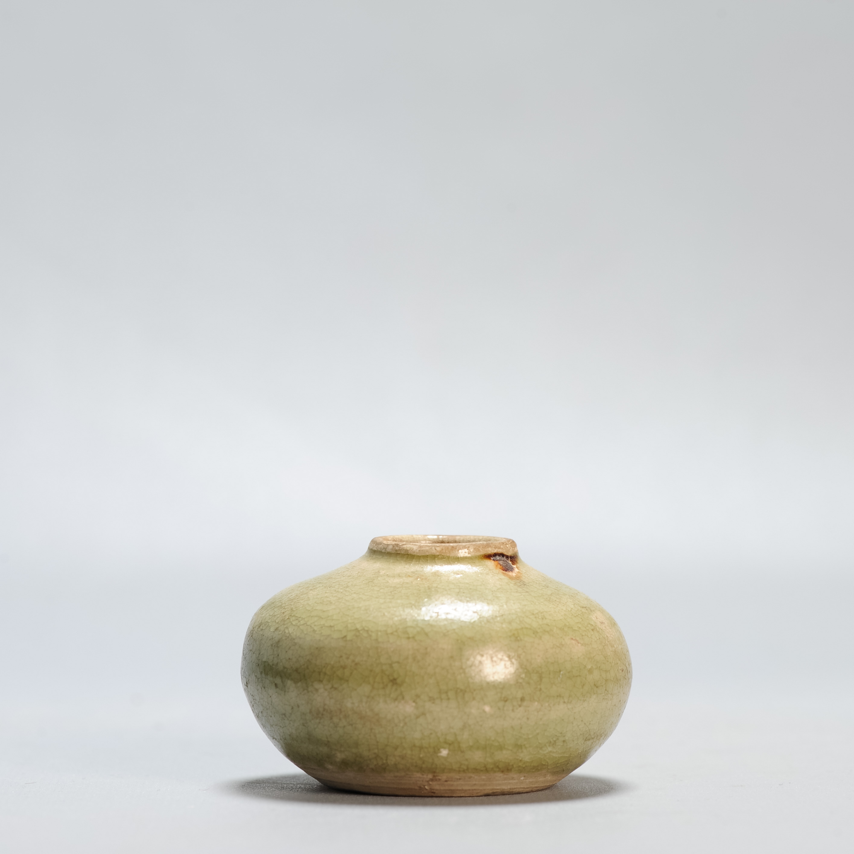 Antique Ming Period Chinese Porcelain Celadon Ming Small Jar China Nicely shaped - Image 5