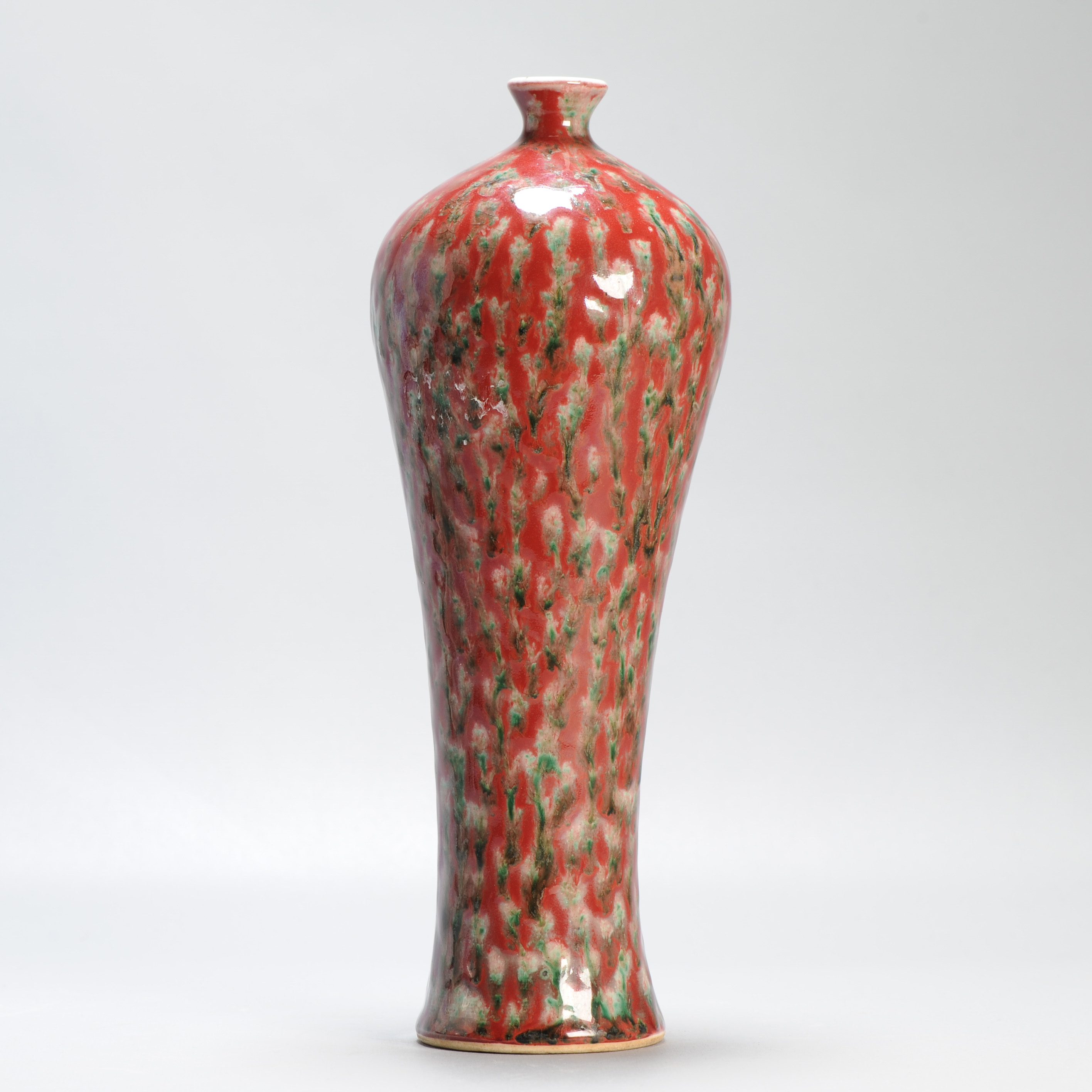 A Chinese flambé-glazed bottle vase 19/20C with six-character Mark - Image 9