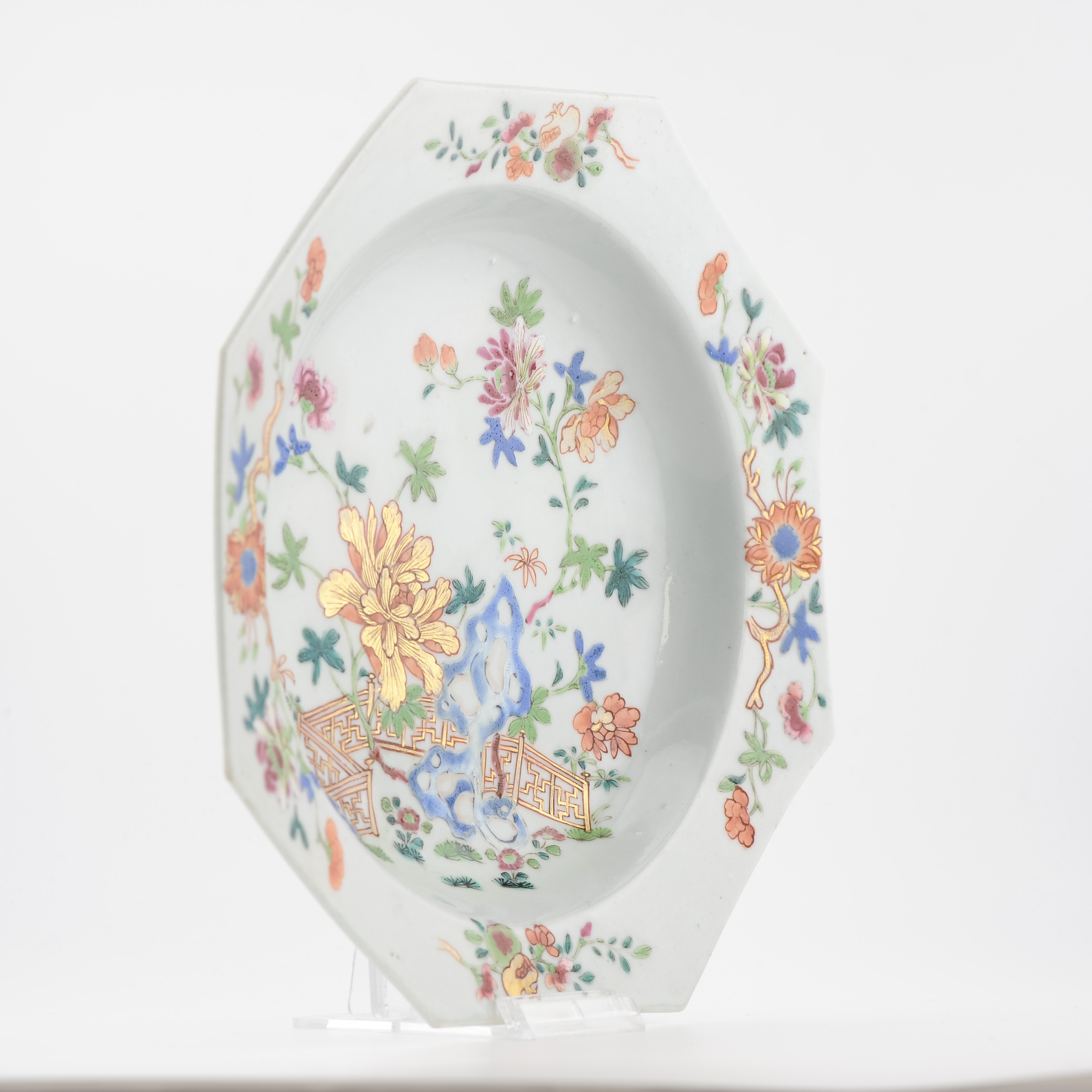 Antique 18th C Chinese Taste Porcelain Dish Qianlong Fencai Flowers China - Image 4