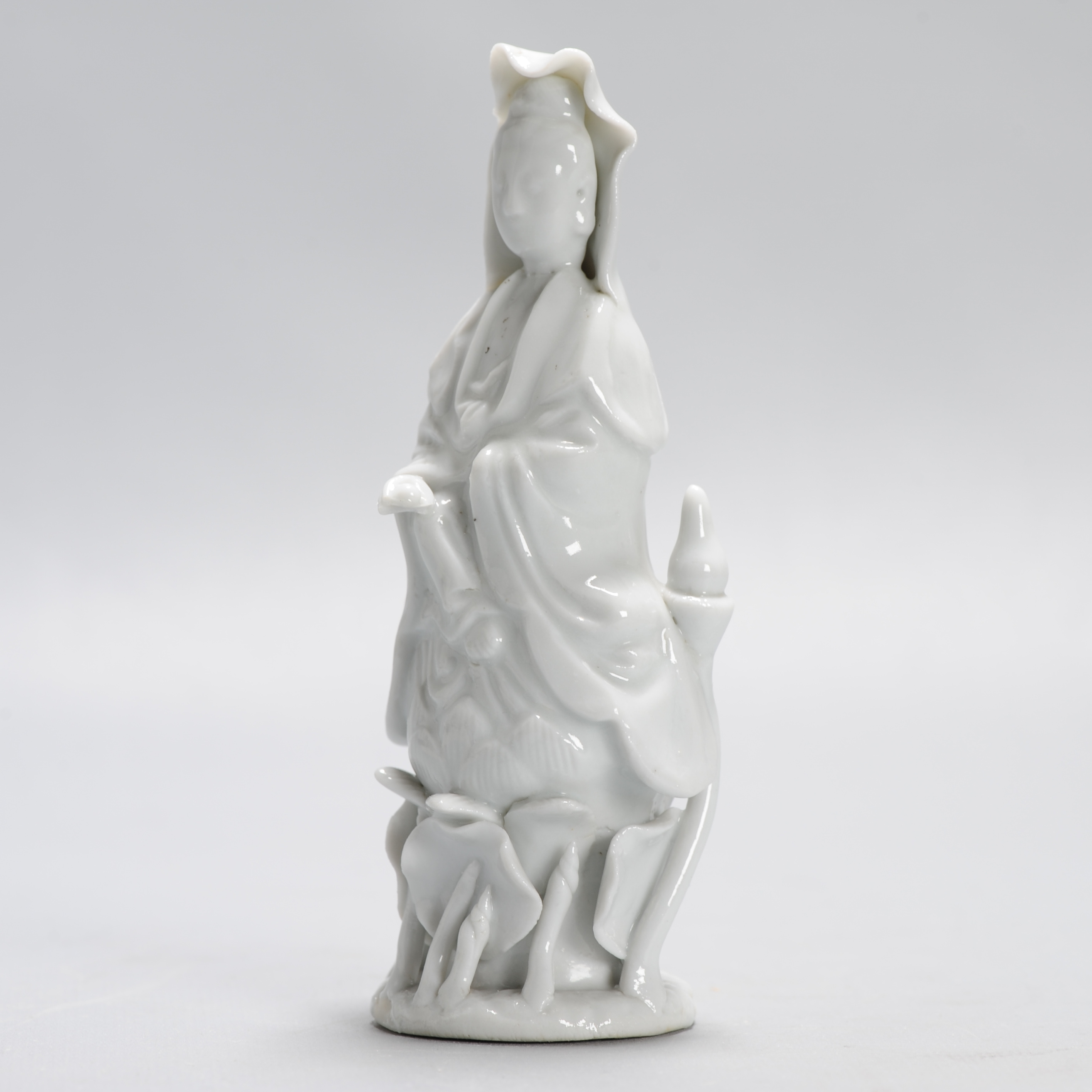 Lovely 17/18th century Dehua Blanc de Chine Guanyin Statue China Chinese - Image 12