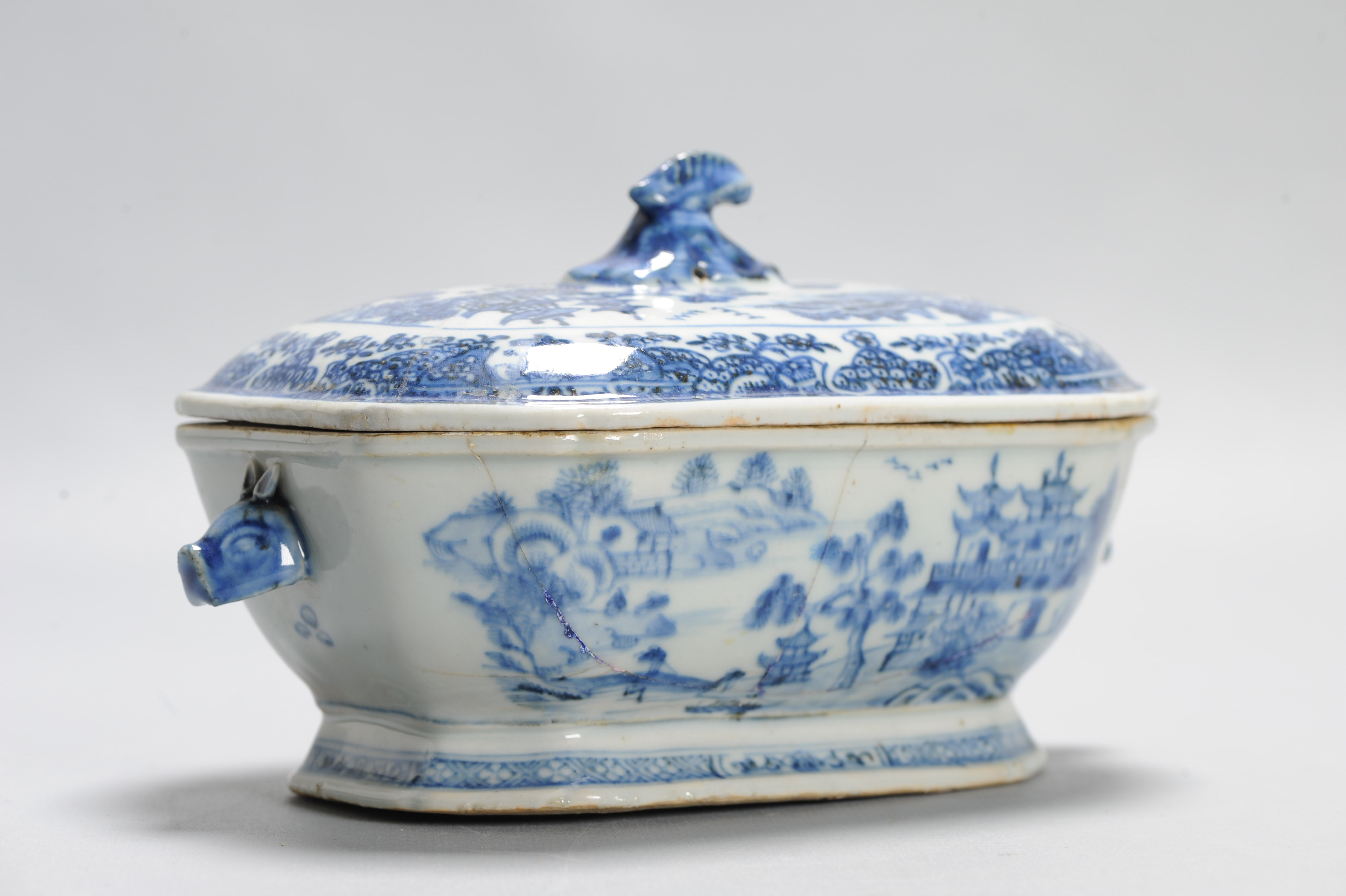 18C Qianlong period Chinese Porcelain Tureen with Lid Flower Landscape - Image 9