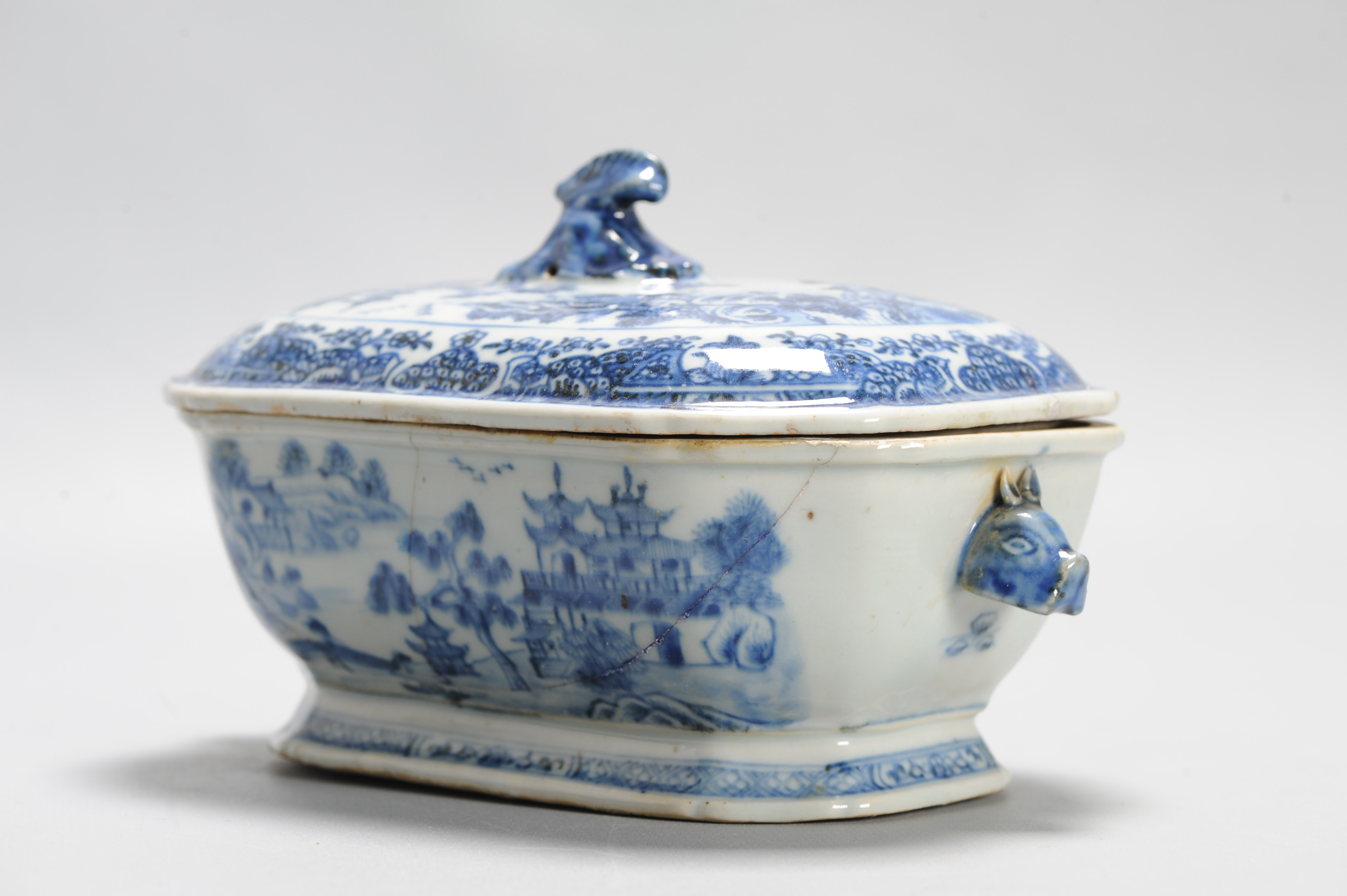 18C Qianlong period Chinese Porcelain Tureen with Lid Flower Landscape - Image 7