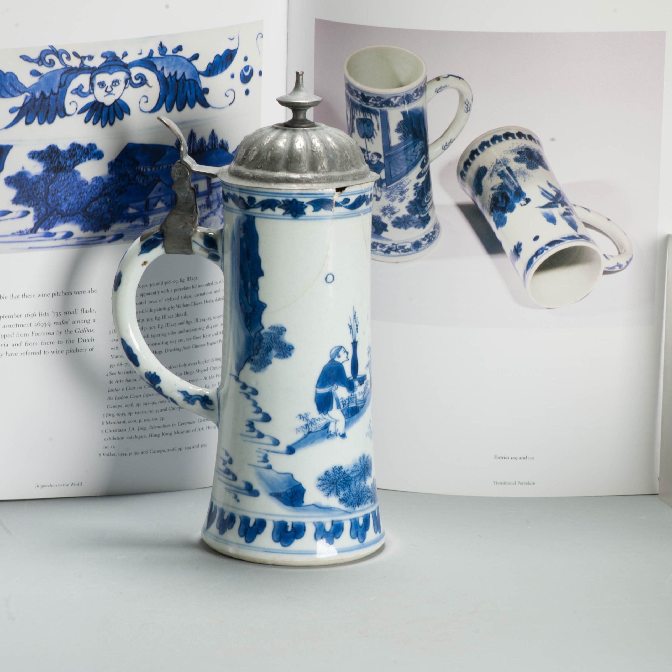 20CM Antique Chinese 17C Chongzhen Transitional Chinese Porcelain Tankard - Image 7