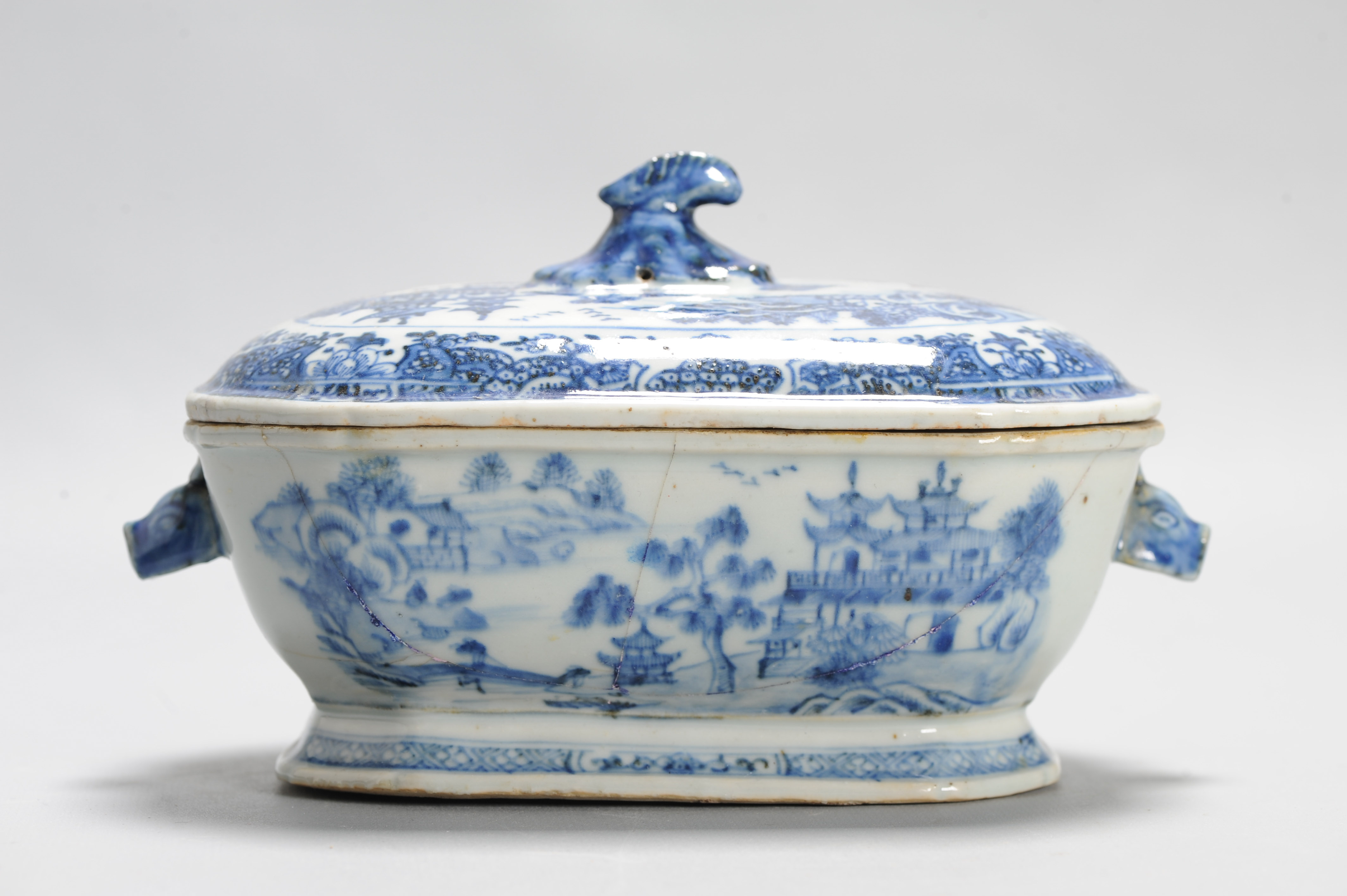 18C Qianlong period Chinese Porcelain Tureen with Lid Flower Landscape - Image 8