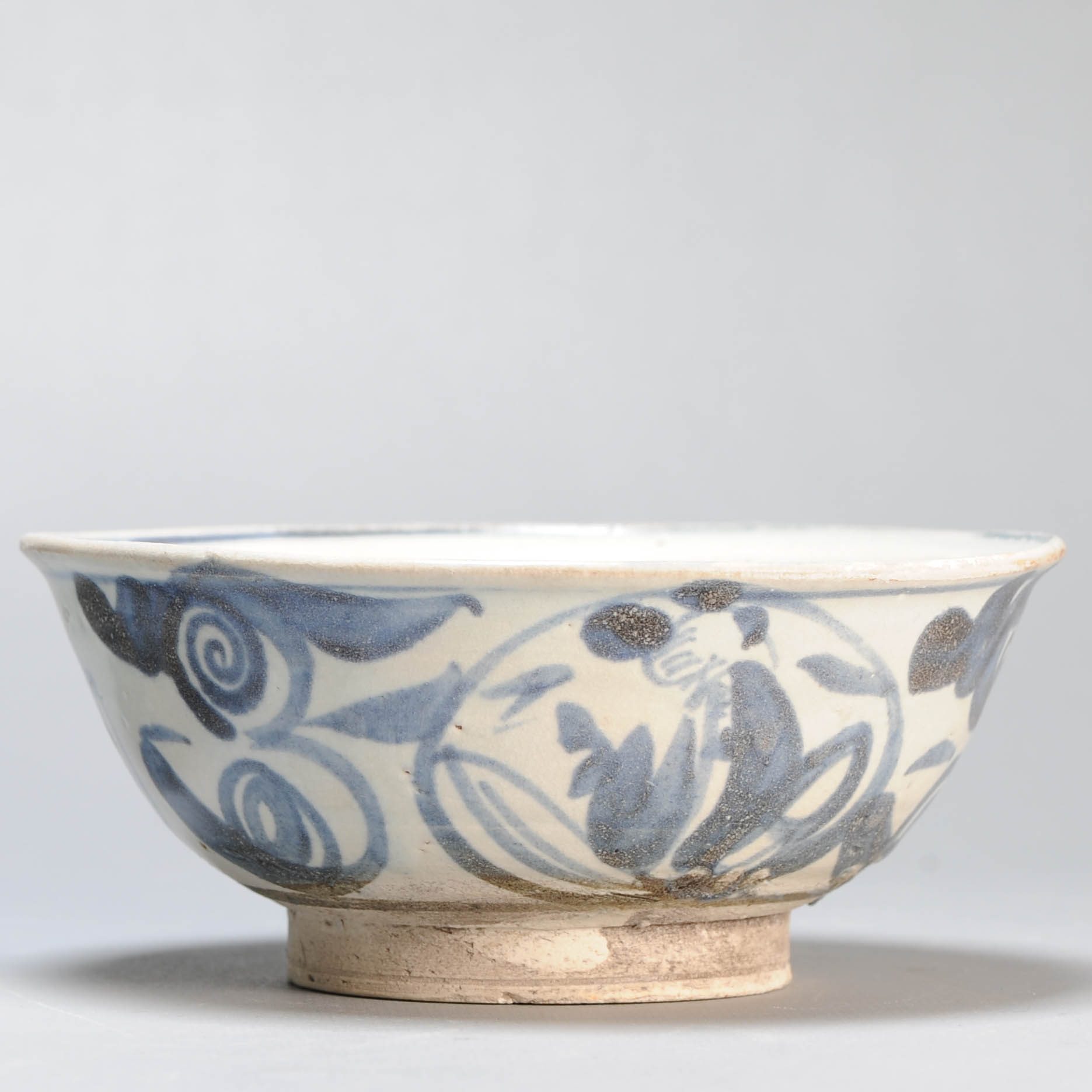 A Hatcher Cargo shipwreck Late Ming period Chinese Porcelain Bowl Figure - Image 9