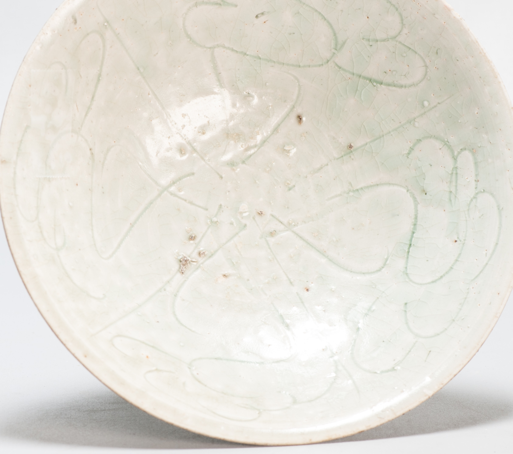 Antique Chinese Song Fujian period Incised Floral Bowl China Porcelain - Image 2