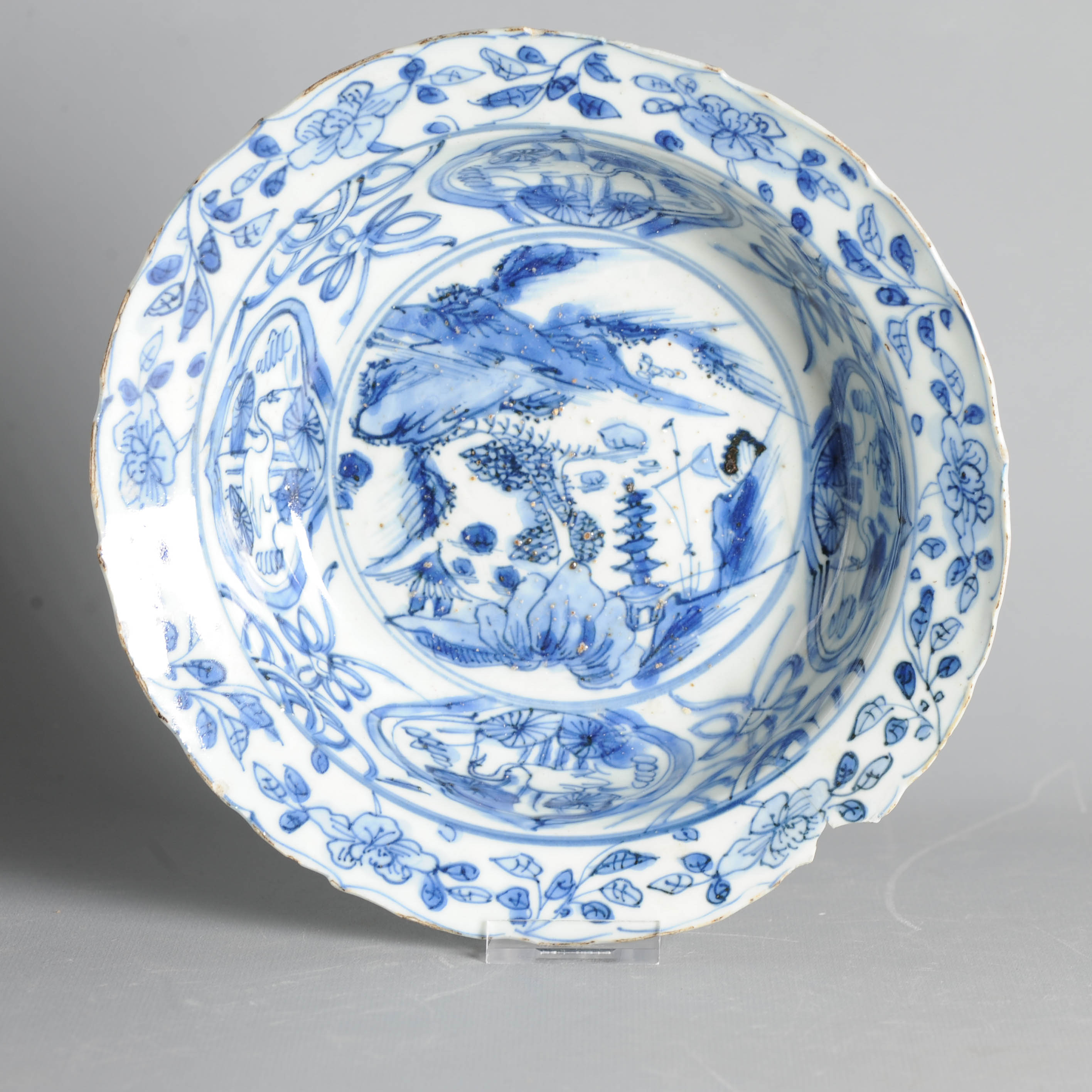 Large Antique Wanli Ming Chinese Porcelain Kraak Landscape Crane Klapmuts