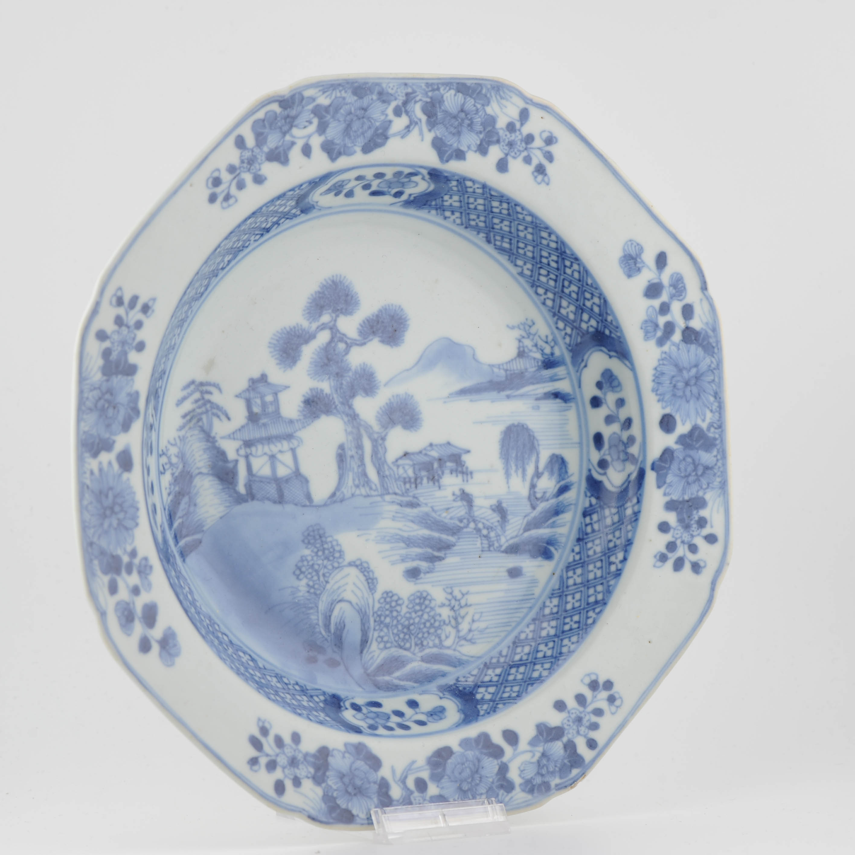 Antique 18th C Chinese Taste Porcelain Dish Yongzheng/Qianlong Flowers - Image 2