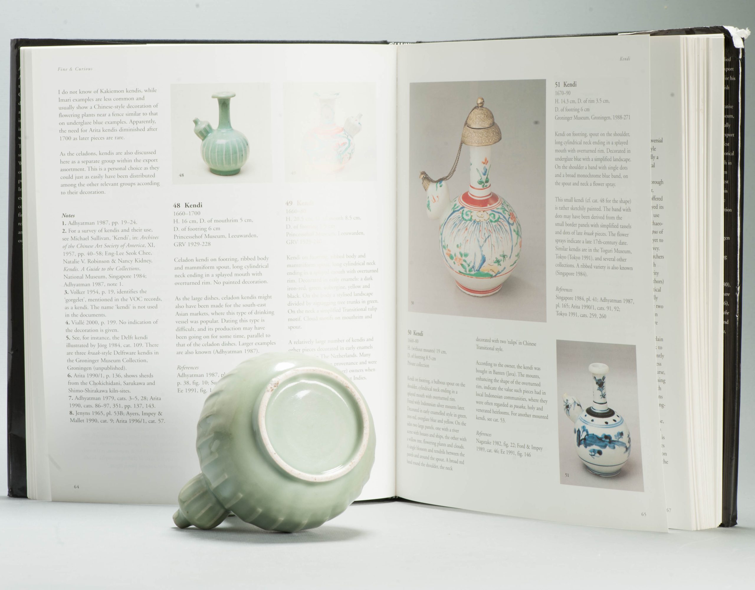 Antique 17C Japanese Edo Arita Celadon Porcelain Kendi Rare Drinking Vessel - Image 2