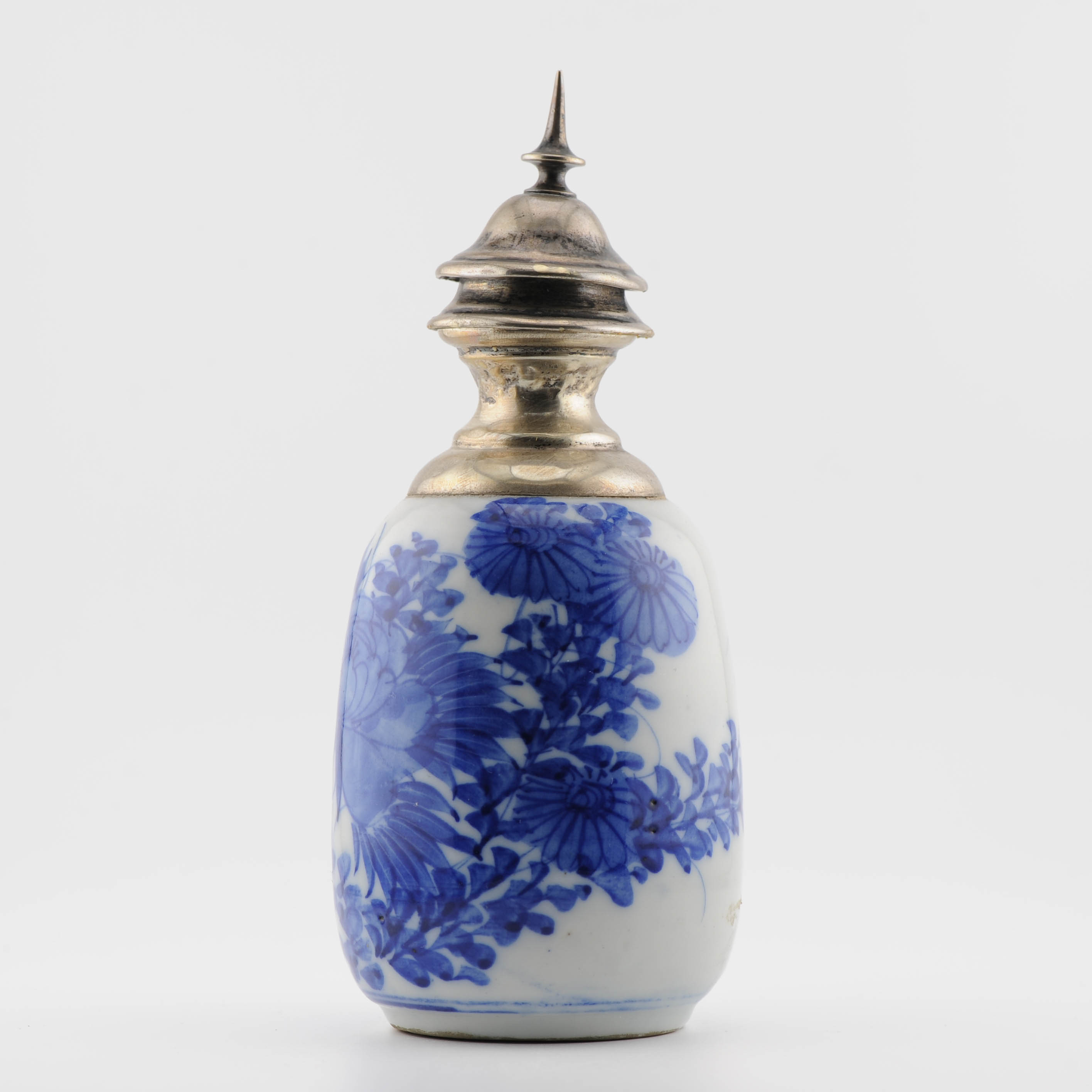 Antique Edo/Meiji Period 19th c Japanese Porcelain Vase made into A tea caddy - Image 9