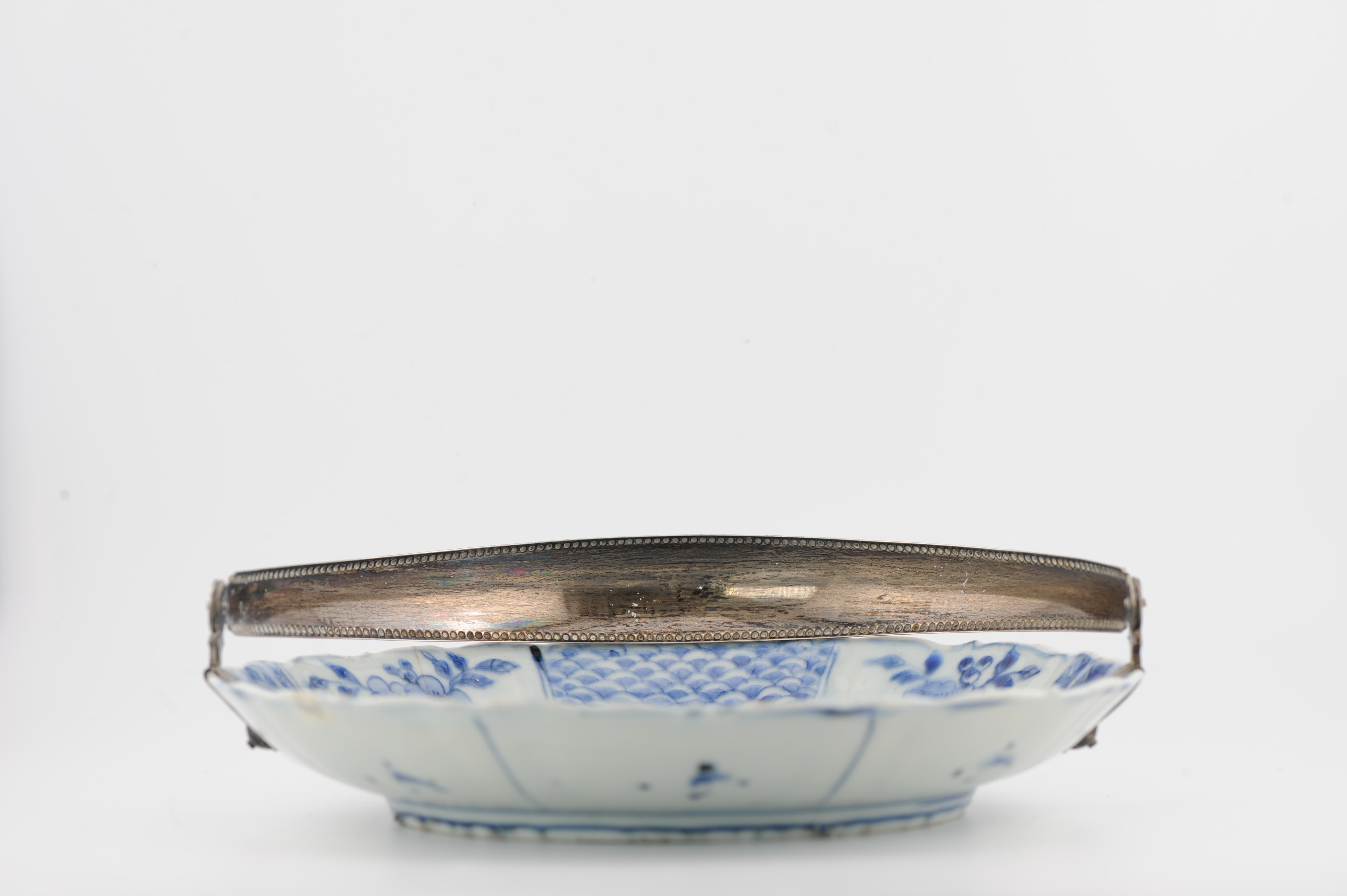 Antique Ming 1580-1620 Chinese Porcelain Wanli Kraak Plate FLOWER BASKETS - Image 2