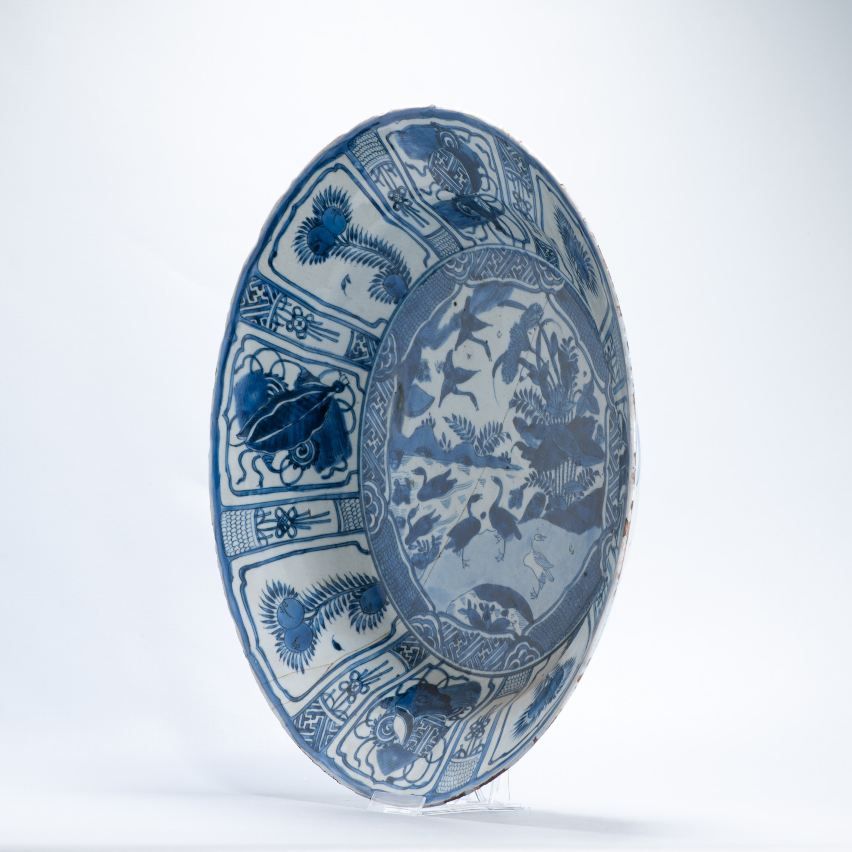 HUGE 47.5cm Antique Ming Chinese Porcelain Kraak Plate Whagon Wheel Ducks - Image 13