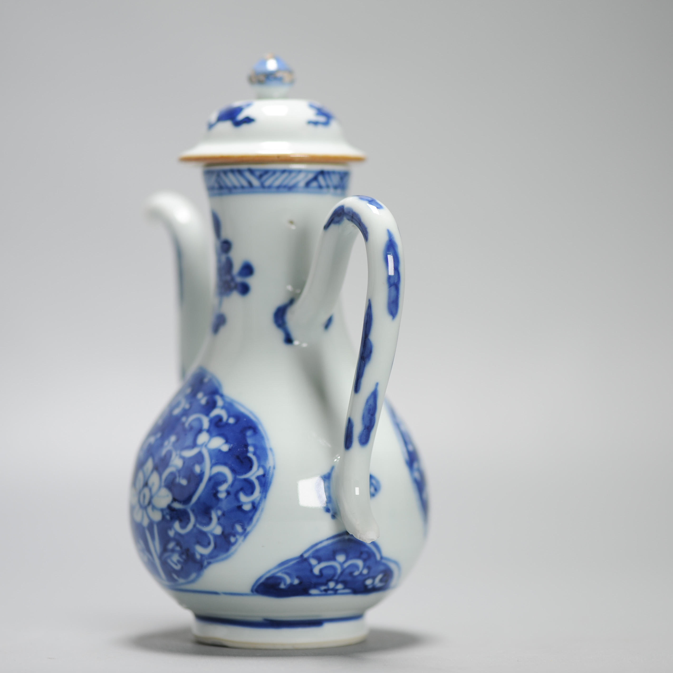 Antique Kangxi Period Ca 1700 Chinese Porcelain Jug Blue and White China Flower - Image 7