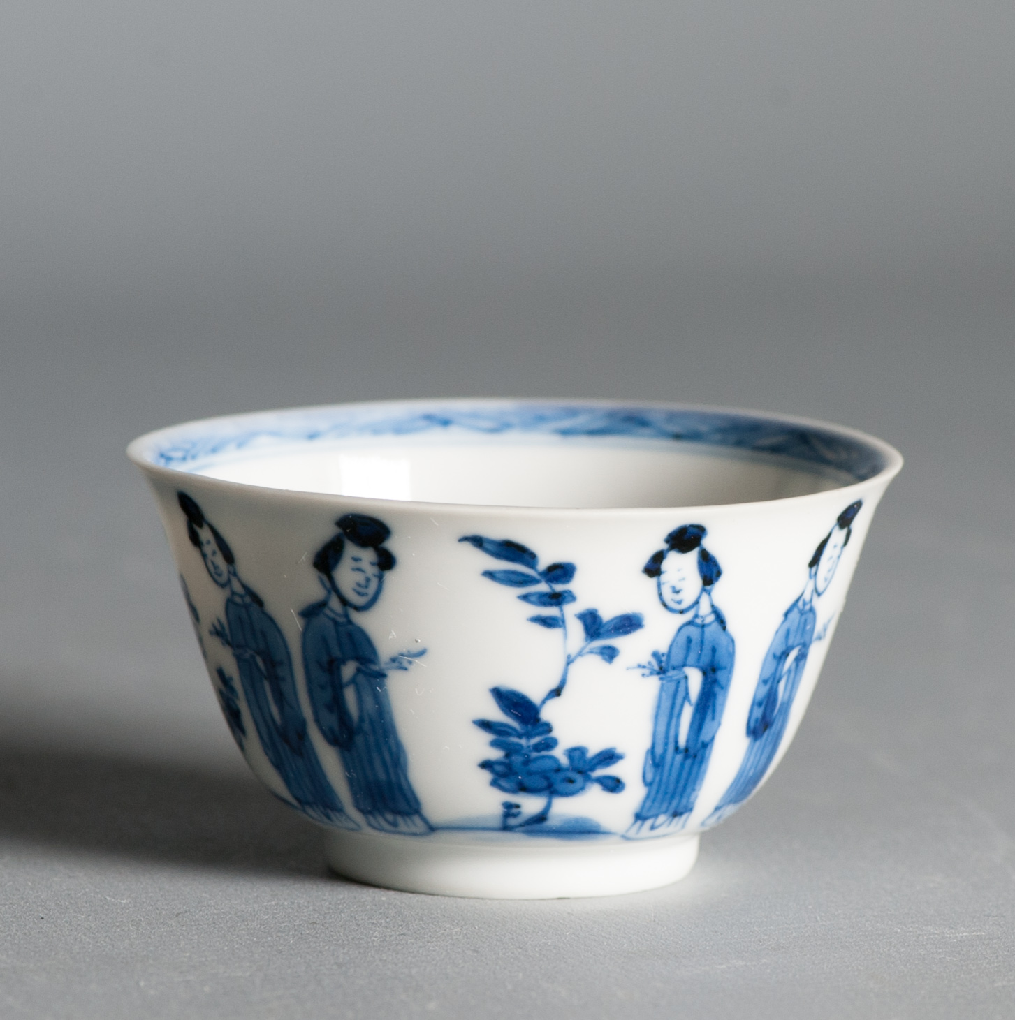 Antique Kangxi Period Chinese porcelain Tea Set Elegant Ladies Lizas Marked - Image 8