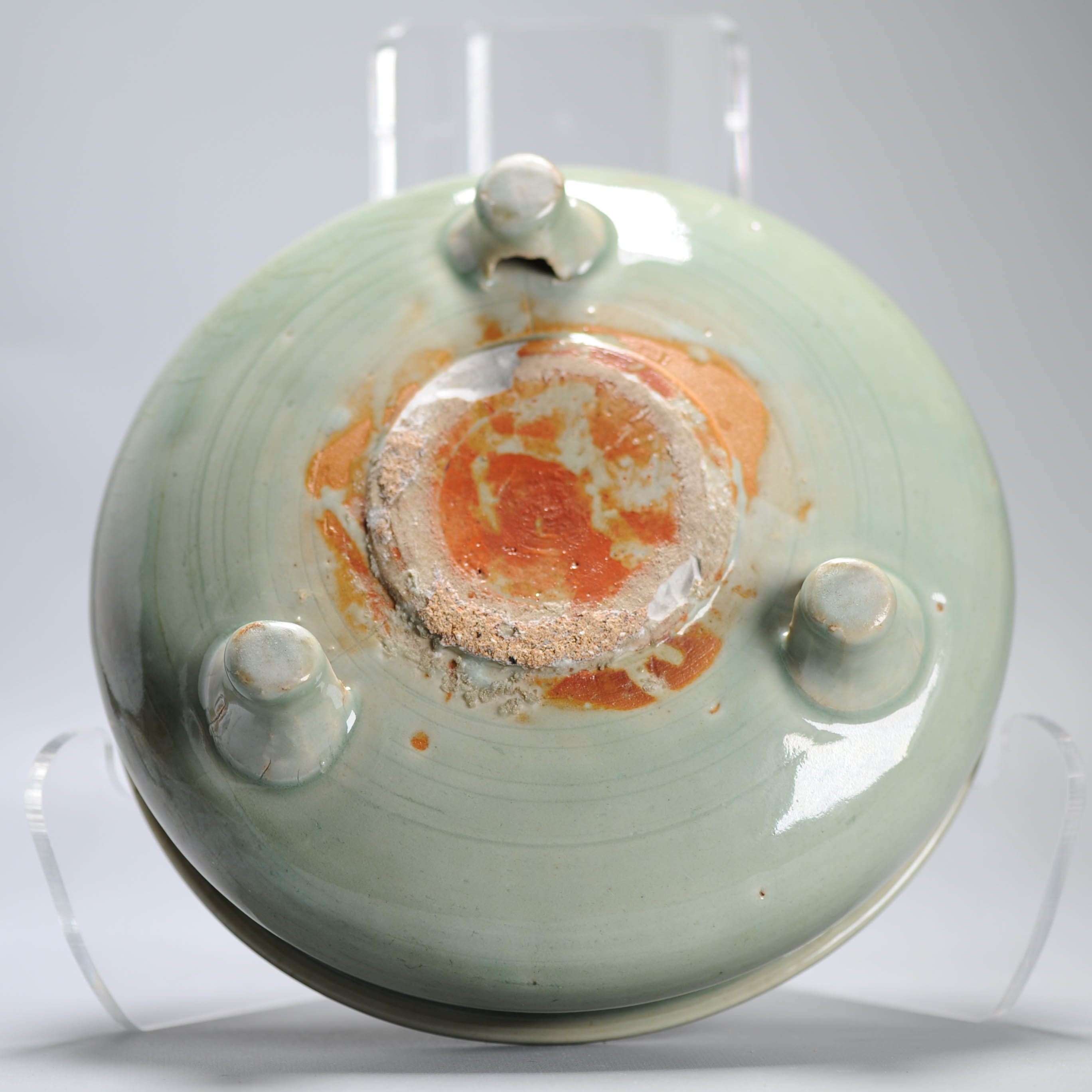 24.5CM Antique Chinese Ca 1600 Ming period Longquan Celadon Tripod Censer - Image 4