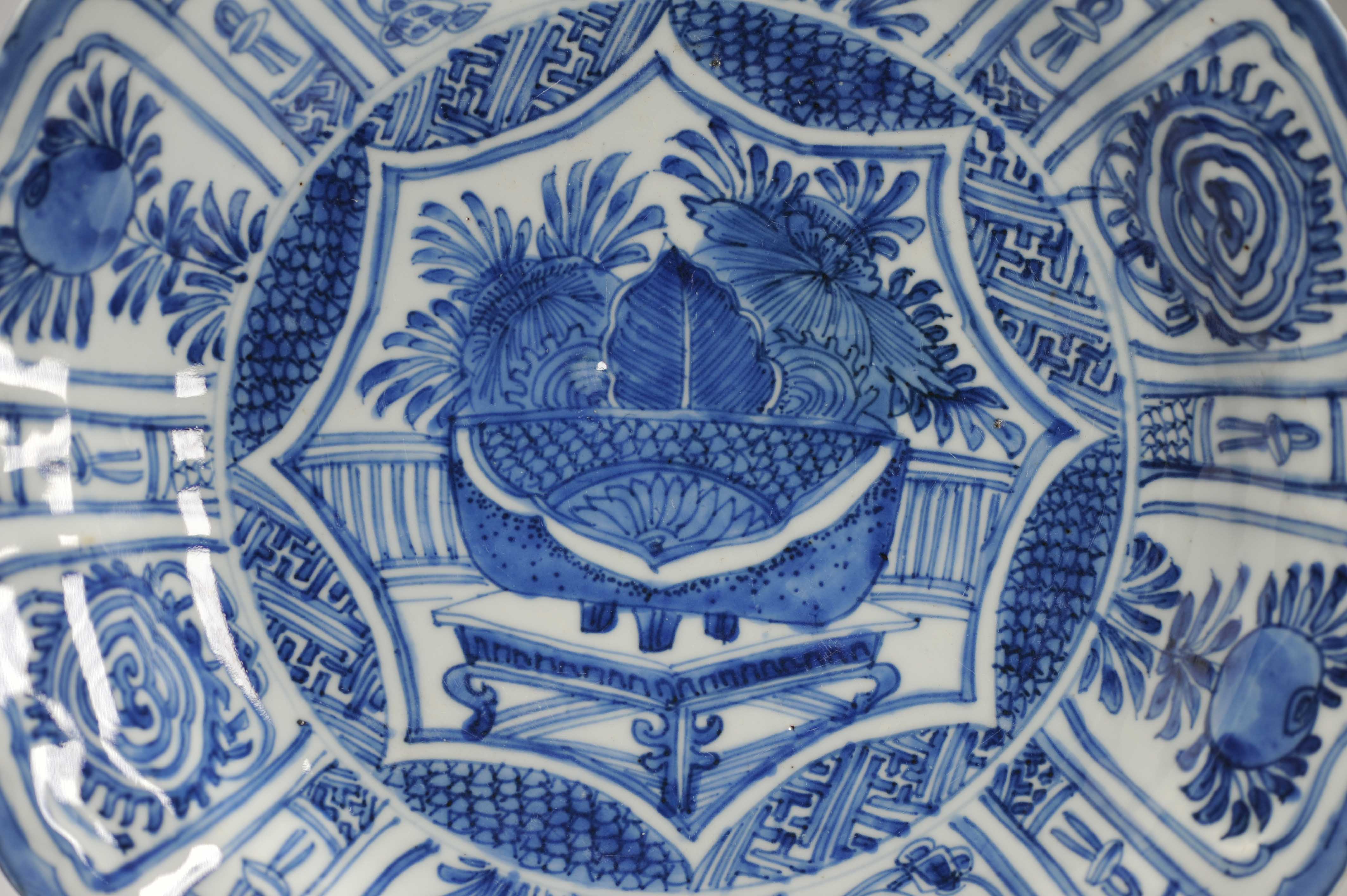 31.2 CM Wanli Antique Ming Chinese Porcelain Kraak FLOWER BASKET Plate - Image 2