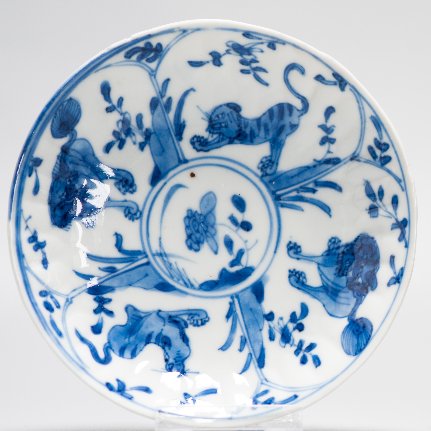 Antique Kangxi Period Chinese porcelain Tea Set Tiger and Foo Dog Marked - Image 4