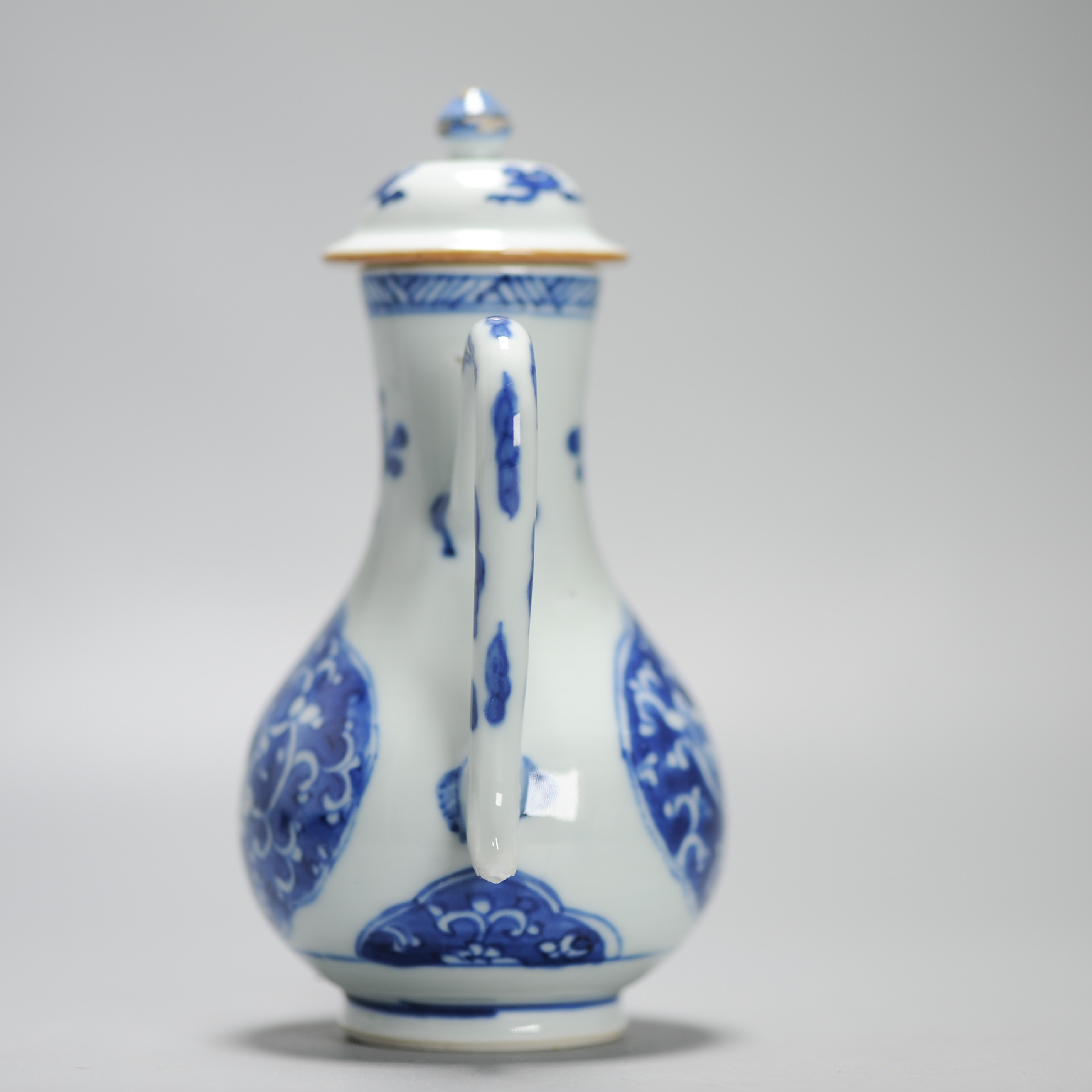 Antique Kangxi Period Ca 1700 Chinese Porcelain Jug Blue and White China Flower - Image 6