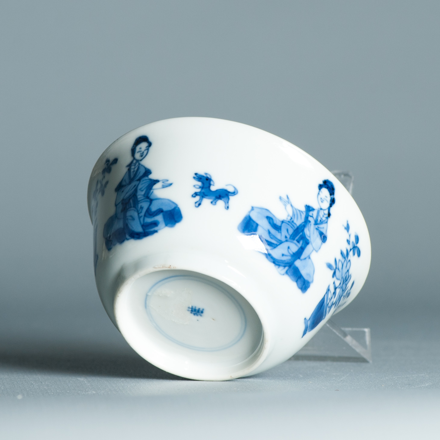 Antique Kangxi Period Eggshell Chinese porcelain Tea Bowl Lady with Dog - Image 14