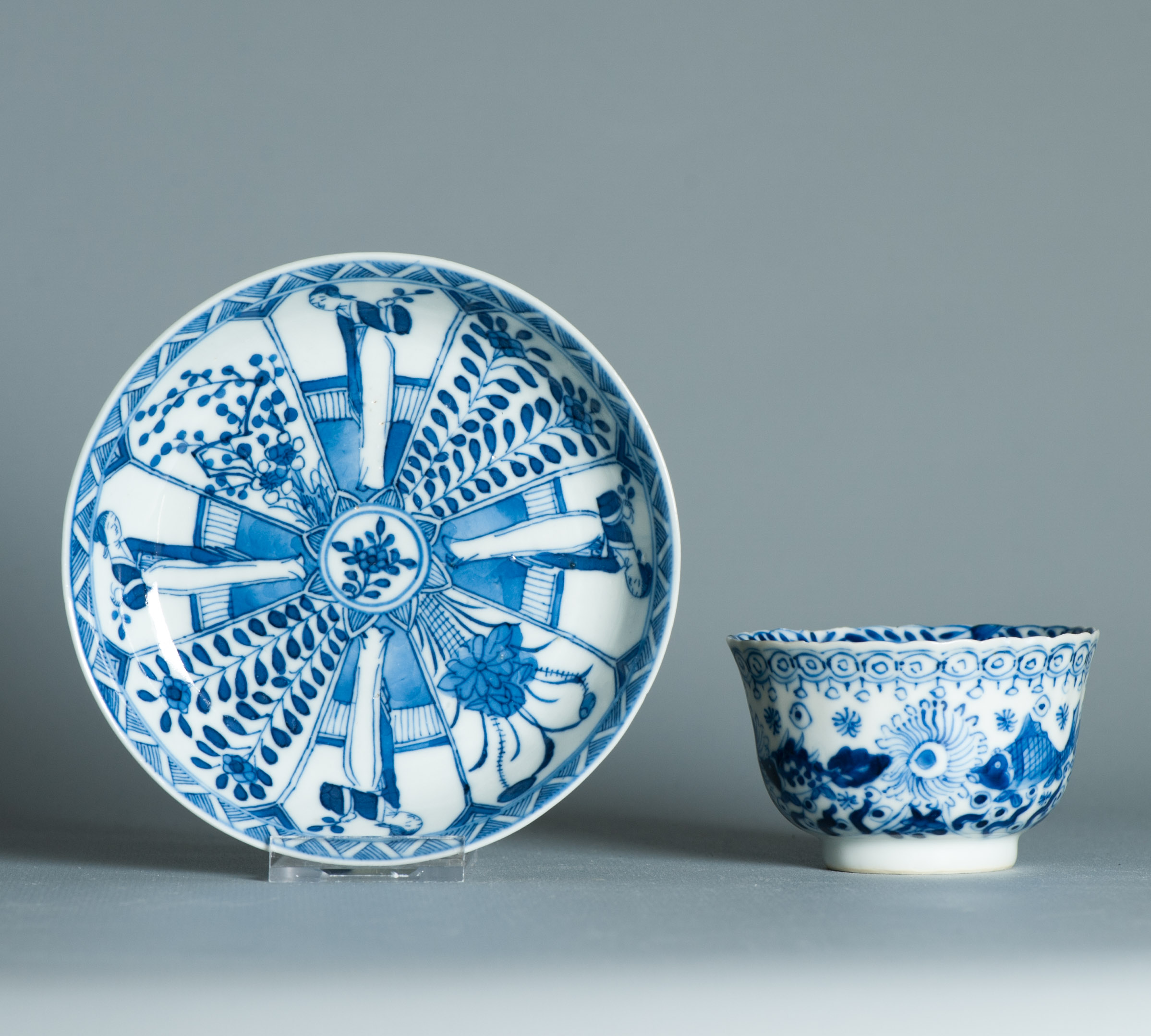 Kangxi Revival Chinese porcelain Tea Set Bird Parsley Figures Crab Fish Marked - Image 4