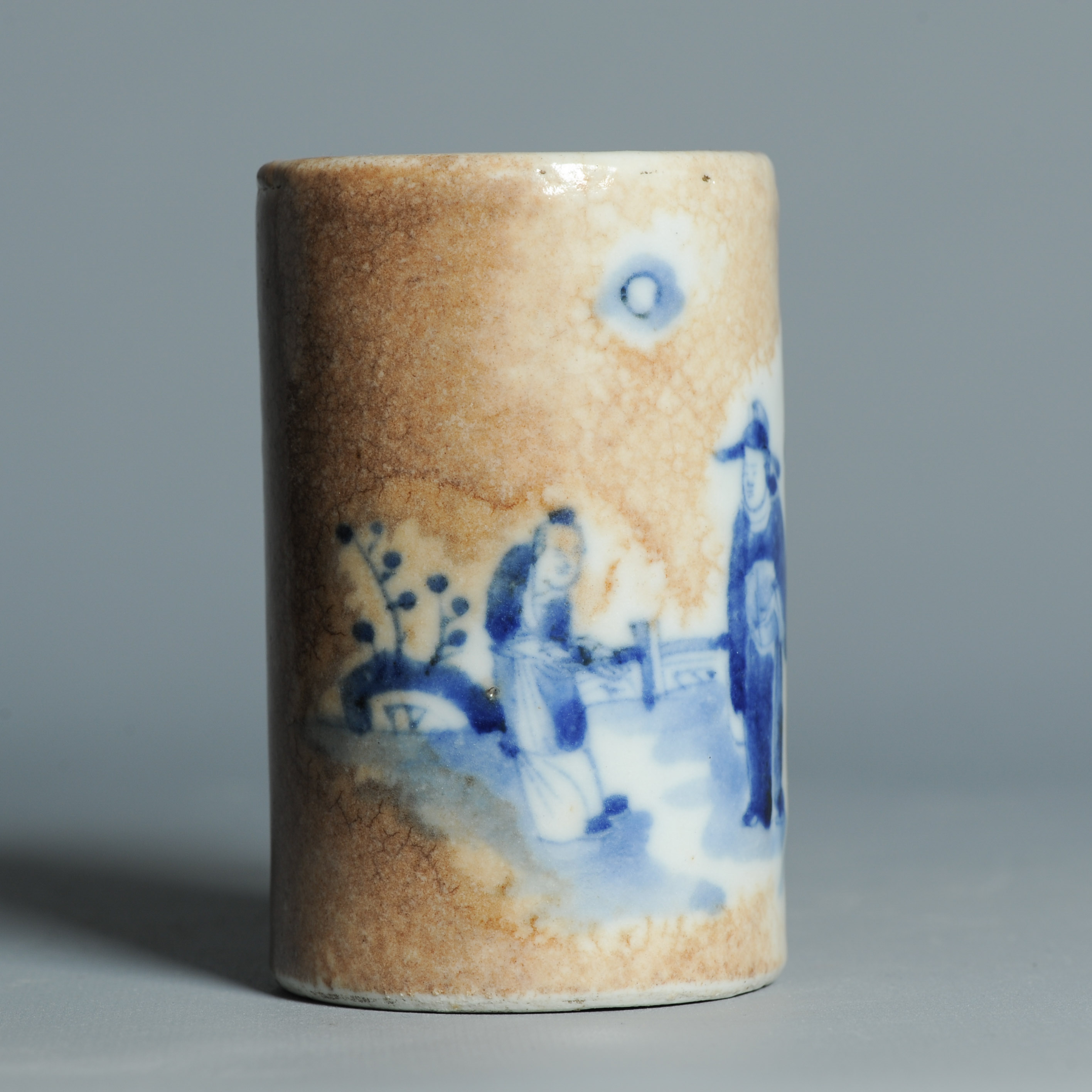 19C Chinese porcelain Bitong Brush pot Figural Landscape Blue and white - Image 4