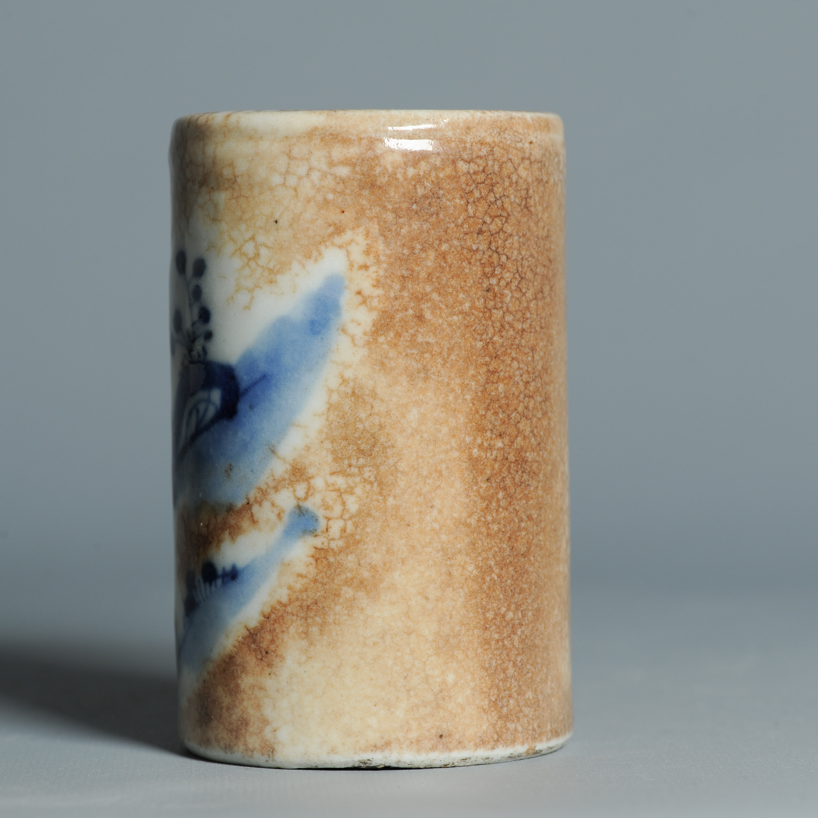 19C Chinese porcelain Bitong Brush pot Figural Landscape Blue and white - Image 9