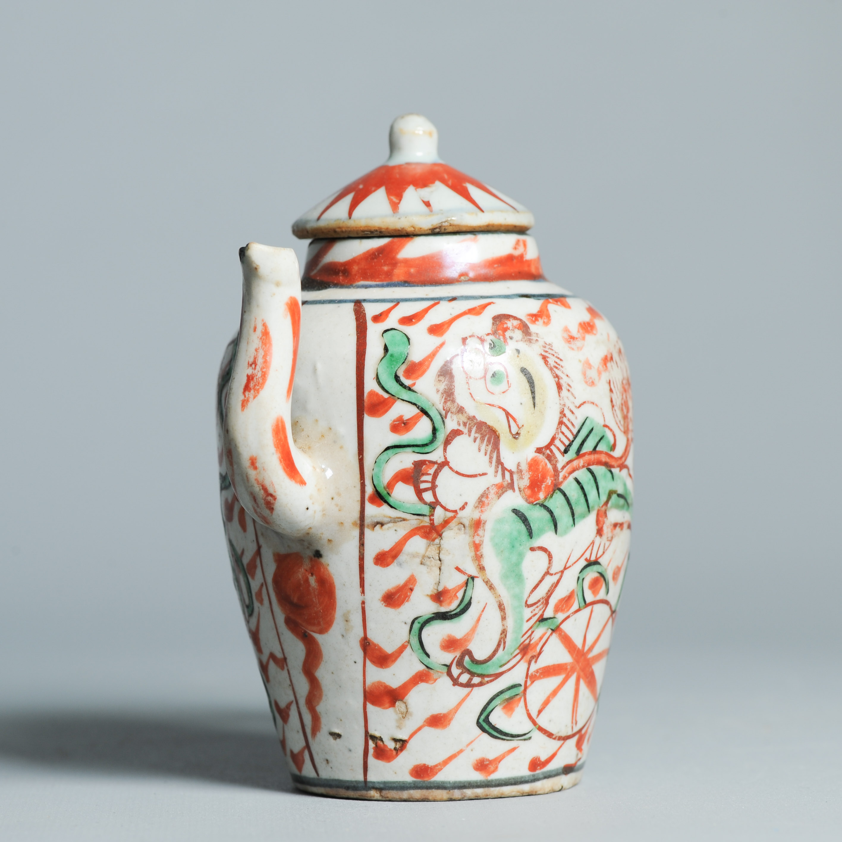 Antique 17C Chinese Porcelain Famille Verte teapot Mythical Animal Ca 1640-60 - Image 15