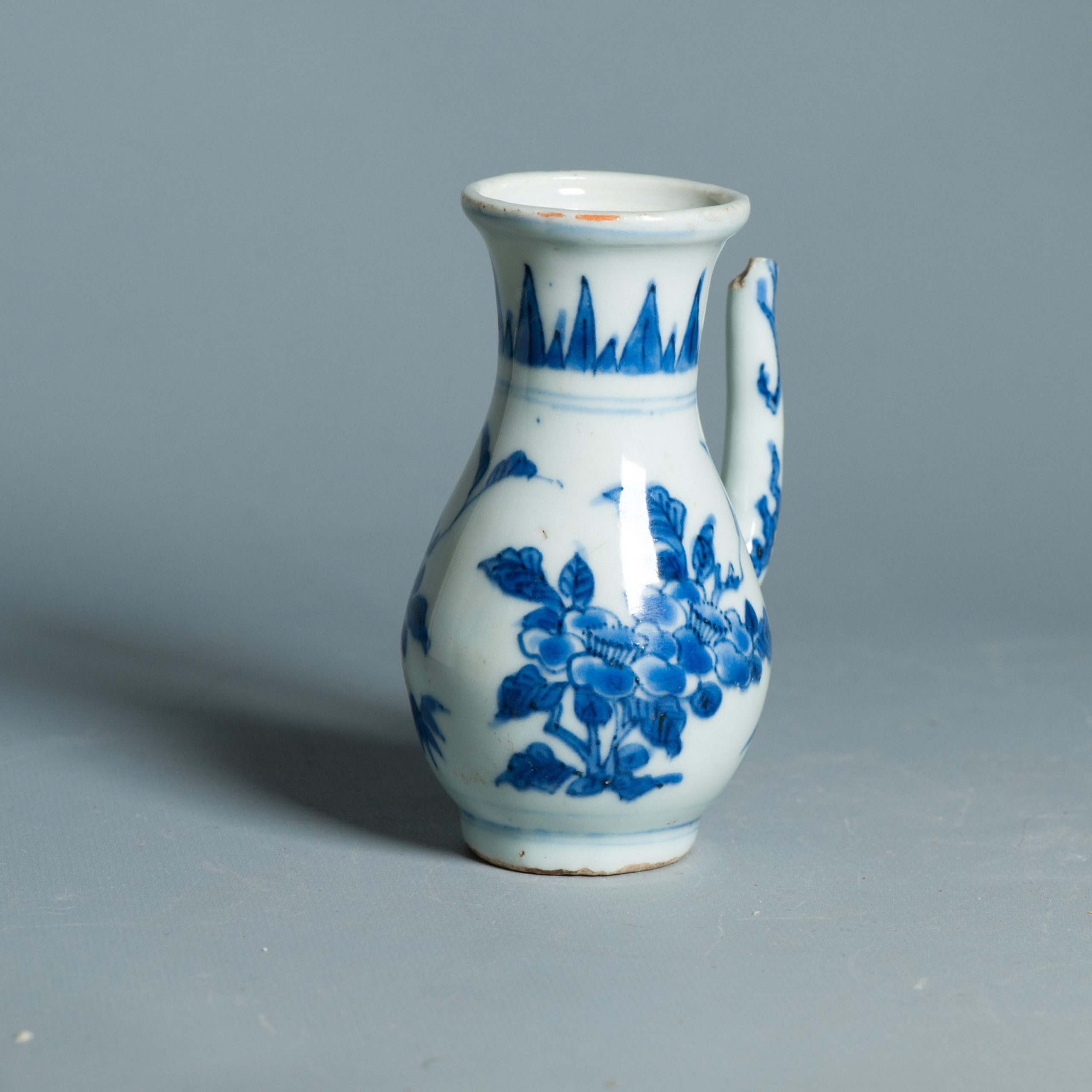 12CM Wanli 1573-1620 Antique Chinese Porcelain Ewer Flowers Blue and White - Image 7