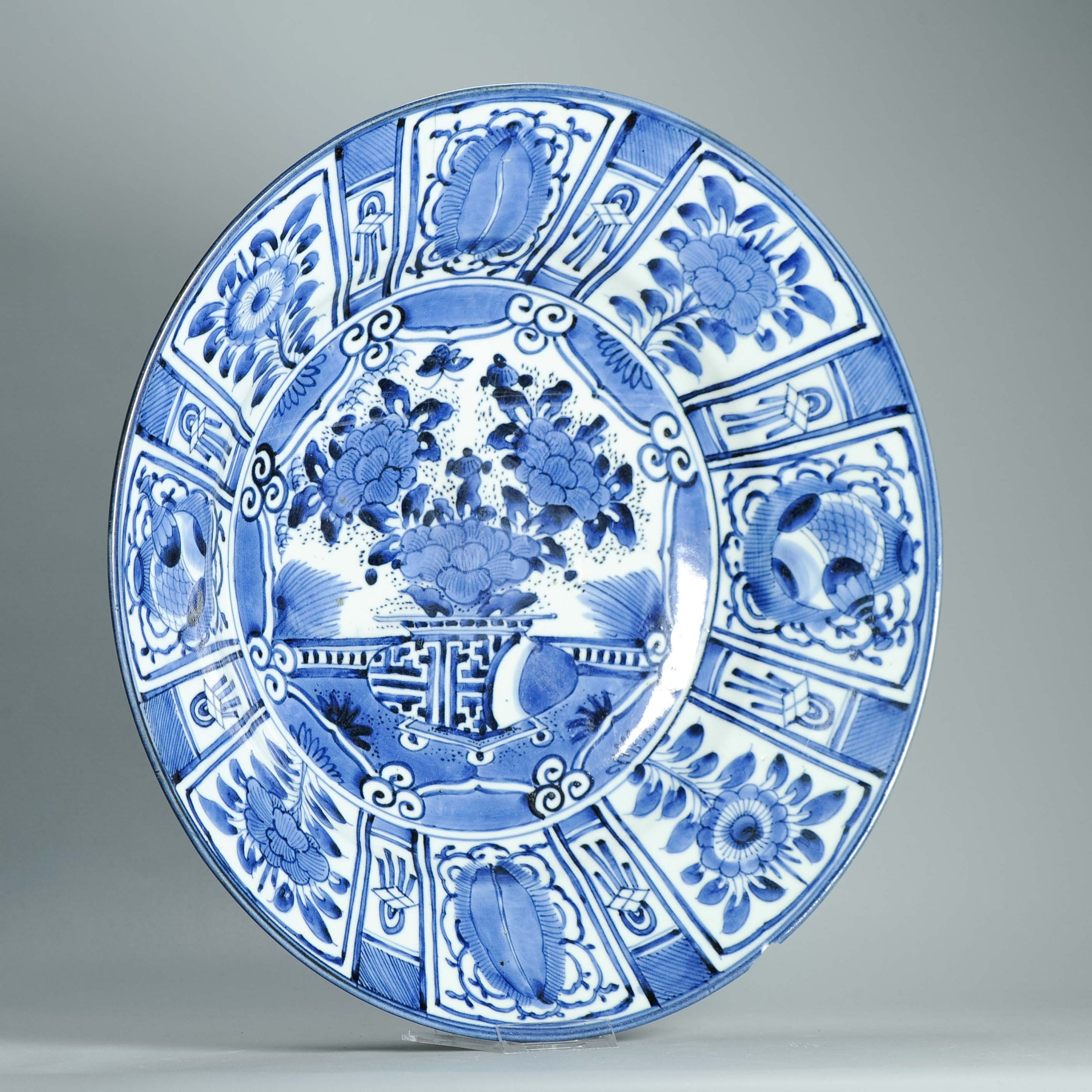 43.5CM Antique Arita Edo Period 17C Japanese Porcelain Dish Ming Kraak Style - Image 17
