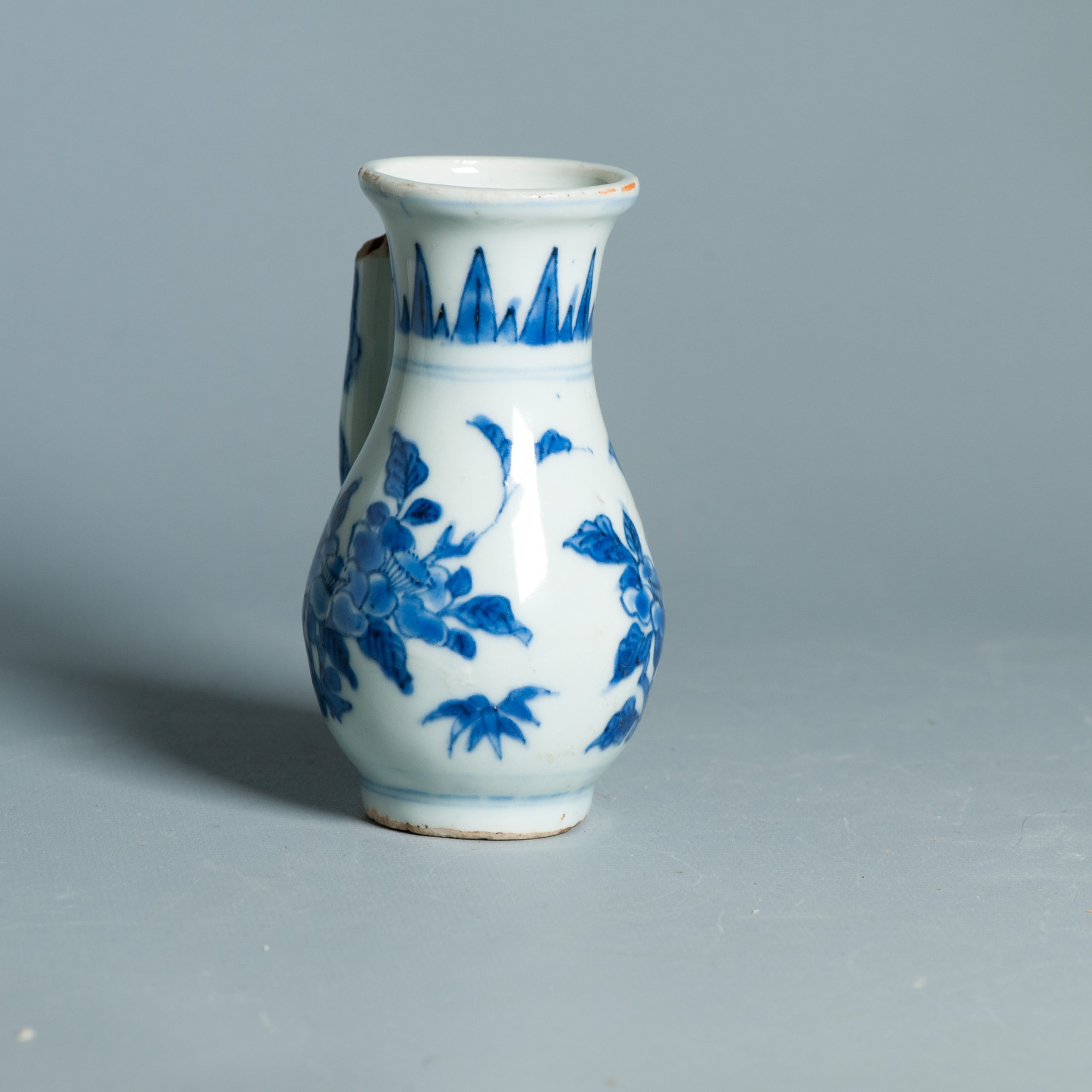 12CM Wanli 1573-1620 Antique Chinese Porcelain Ewer Flowers Blue and White - Image 6
