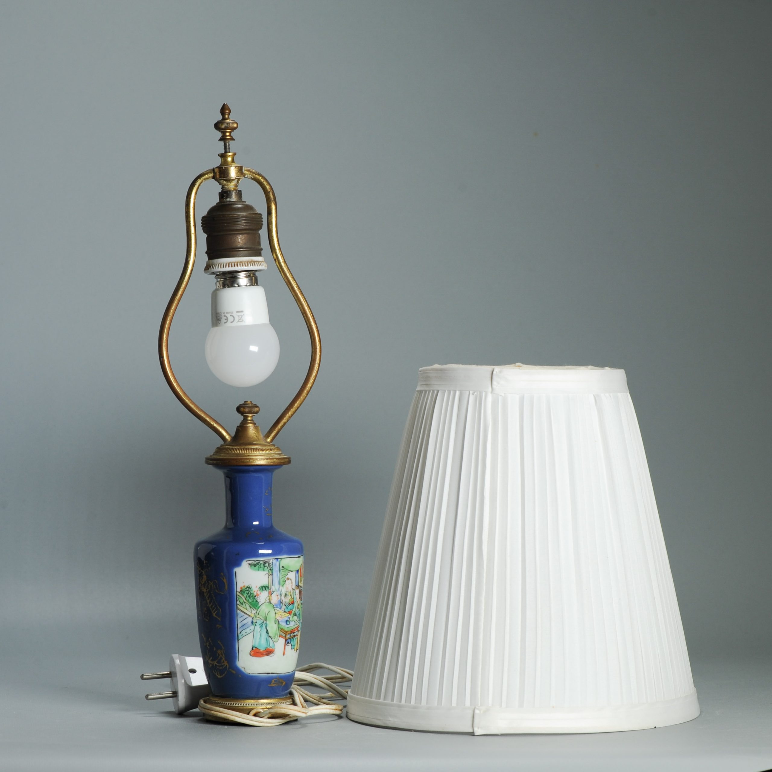Antique Chinese Porcelain Vase Qing Dynasty Powder Blue Made into a Lamp - Image 10
