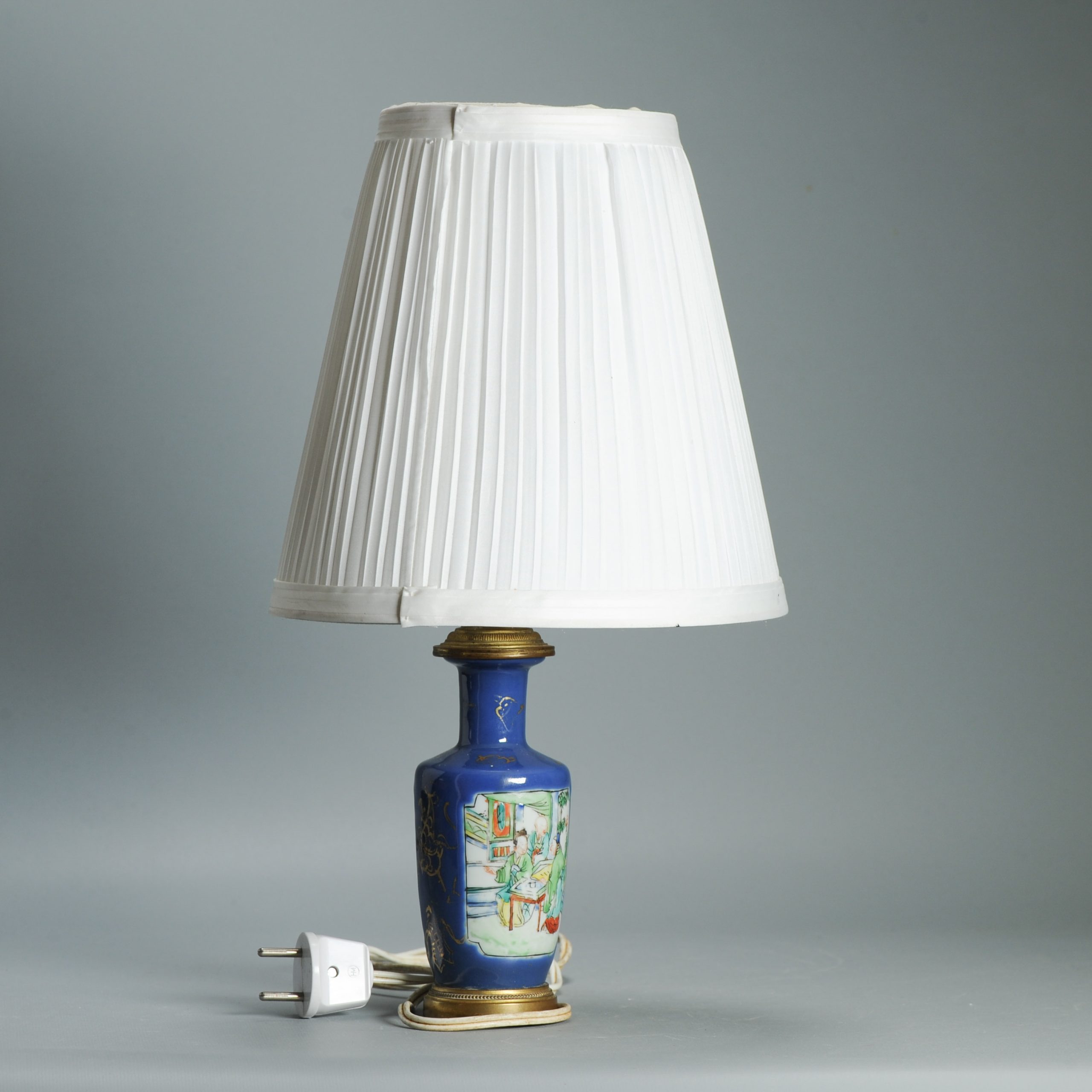 Antique Chinese Porcelain Vase Qing Dynasty Powder Blue Made into a Lamp - Image 13