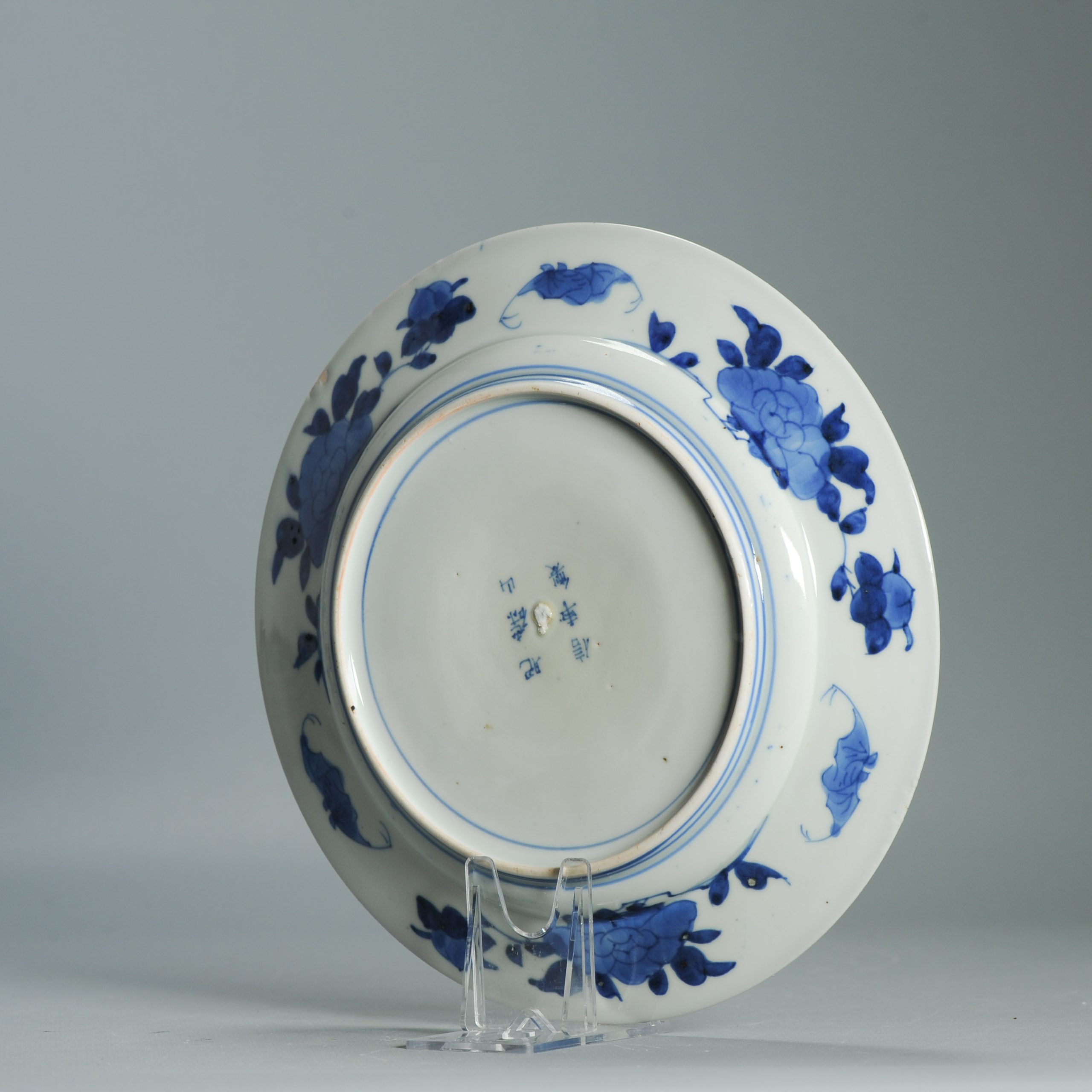 Antique Edo Period 1750-1800 Japanese Arita Plate with a Great landscape scene - Image 6