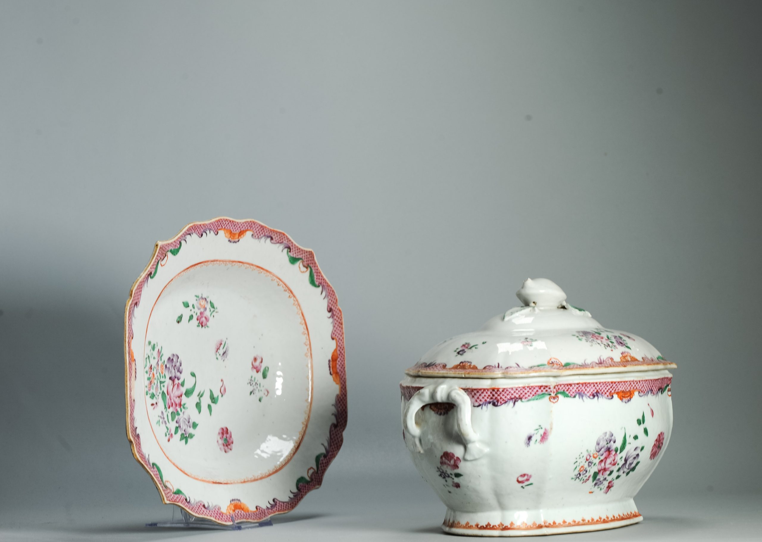 Antique 18C Qianlong period Chinese Porcelain Tureen with Lid Flower Rose - Image 8