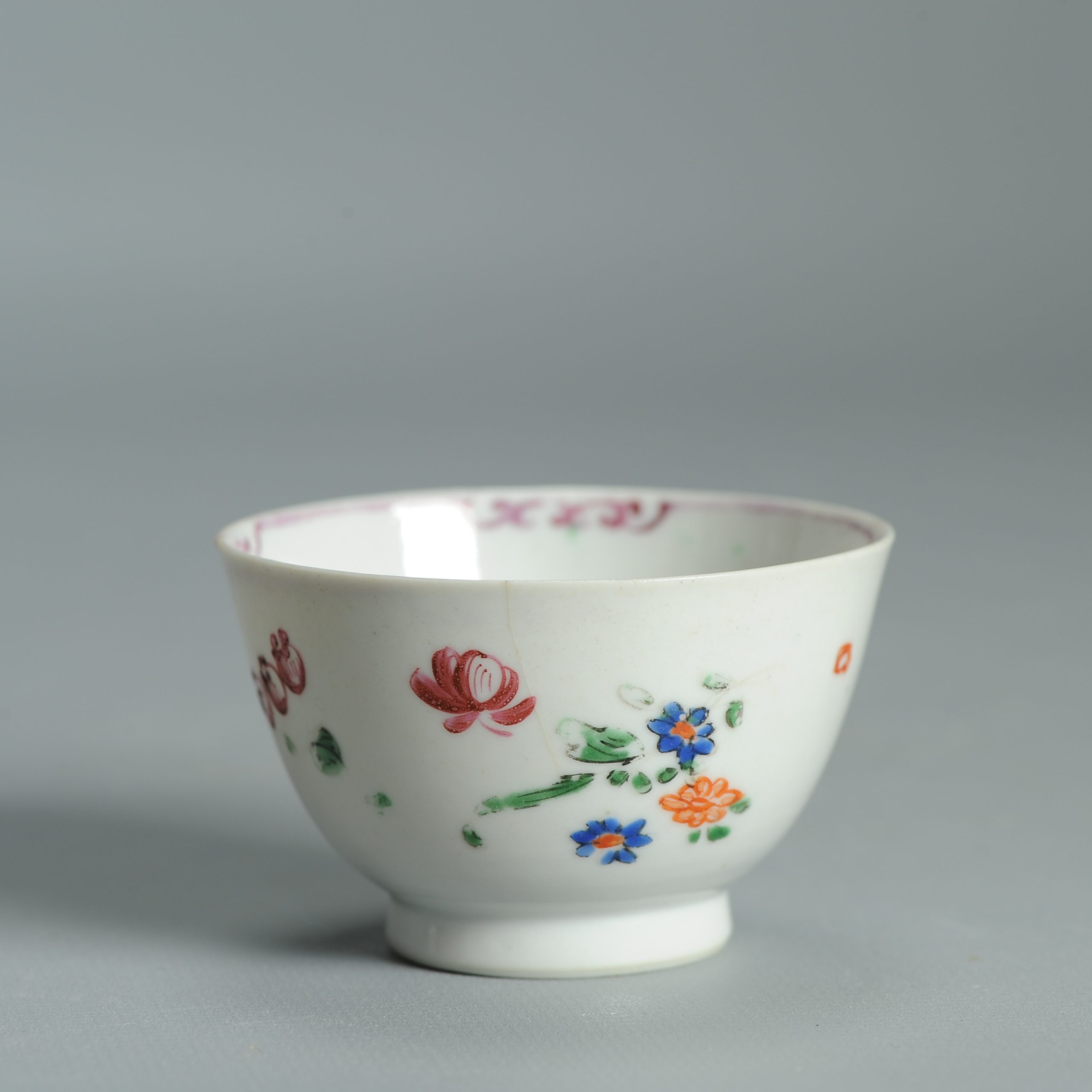 Collecters Lot of 11 Antique Chinese and Japanese Tea Bowls Qing and Edo Period - Image 10