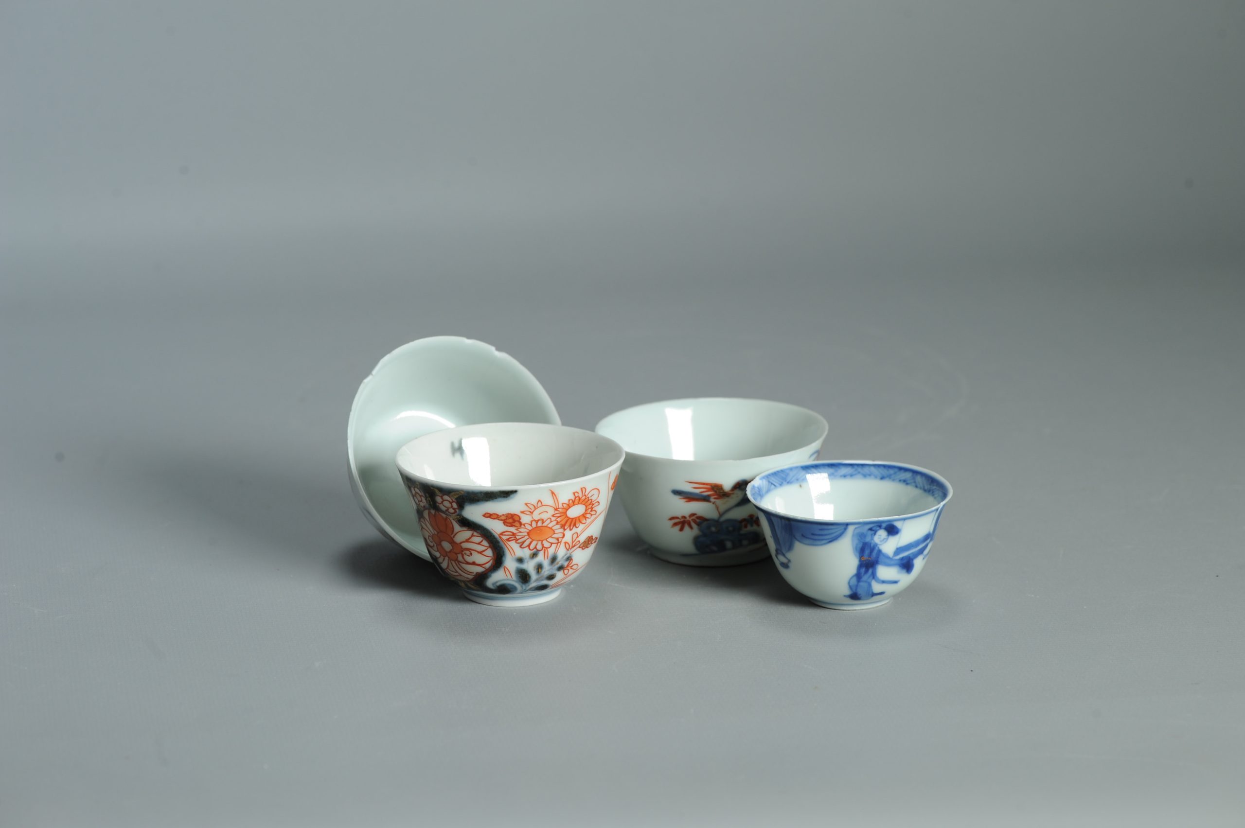 Collecters Lot of 11 Antique Chinese and Japanese Tea Bowls Qing and Edo Period - Image 30