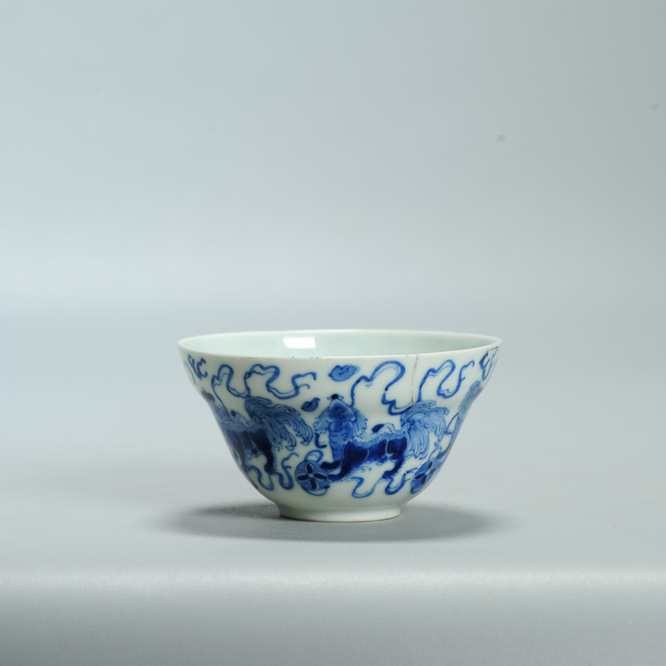 Antique Chinese Bleu de Hue Bowl Foo Lions Marked Qing Porcelain