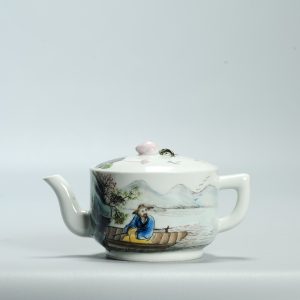 Antique Minguo or Late Qing teapot artist marked China Porcelain Chinese