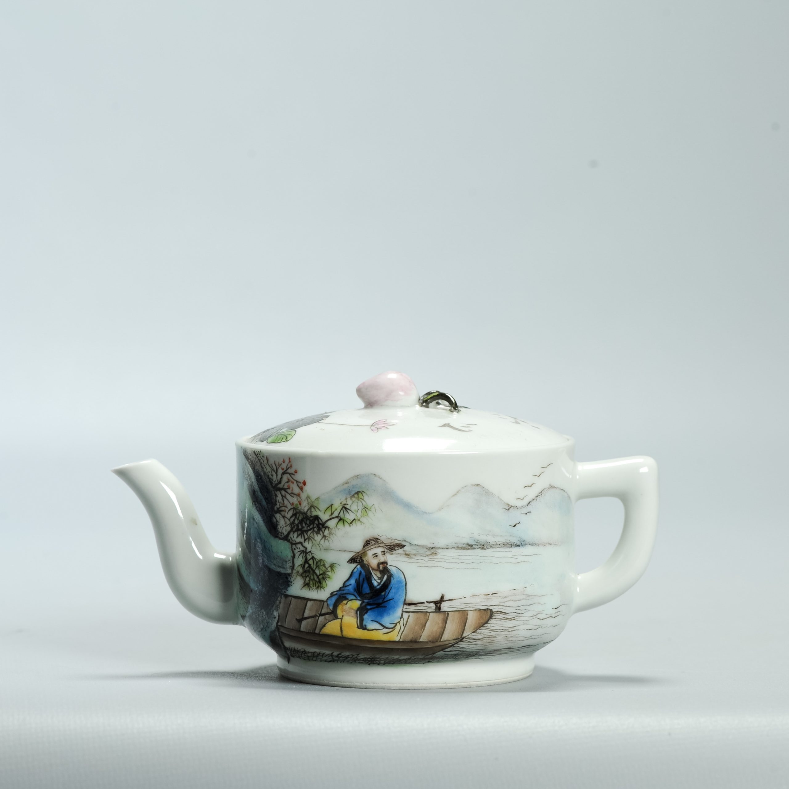 Antique Minguo or Late Qing teapot artist marked China Porcelain Chinese