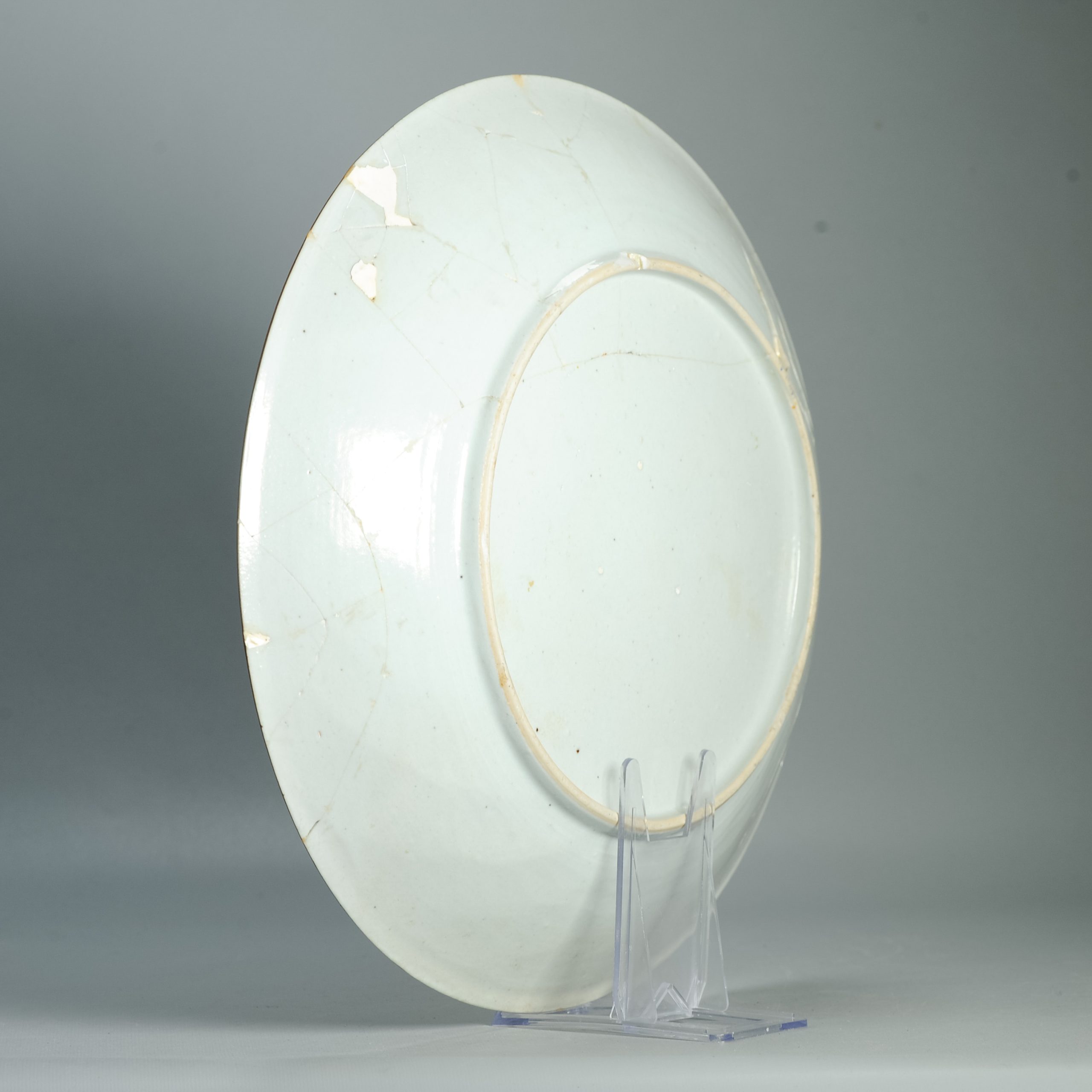 Large Antique 18C Qianlong period Chinese Porcelain SE Asia Famille Rose Charger - Image 9