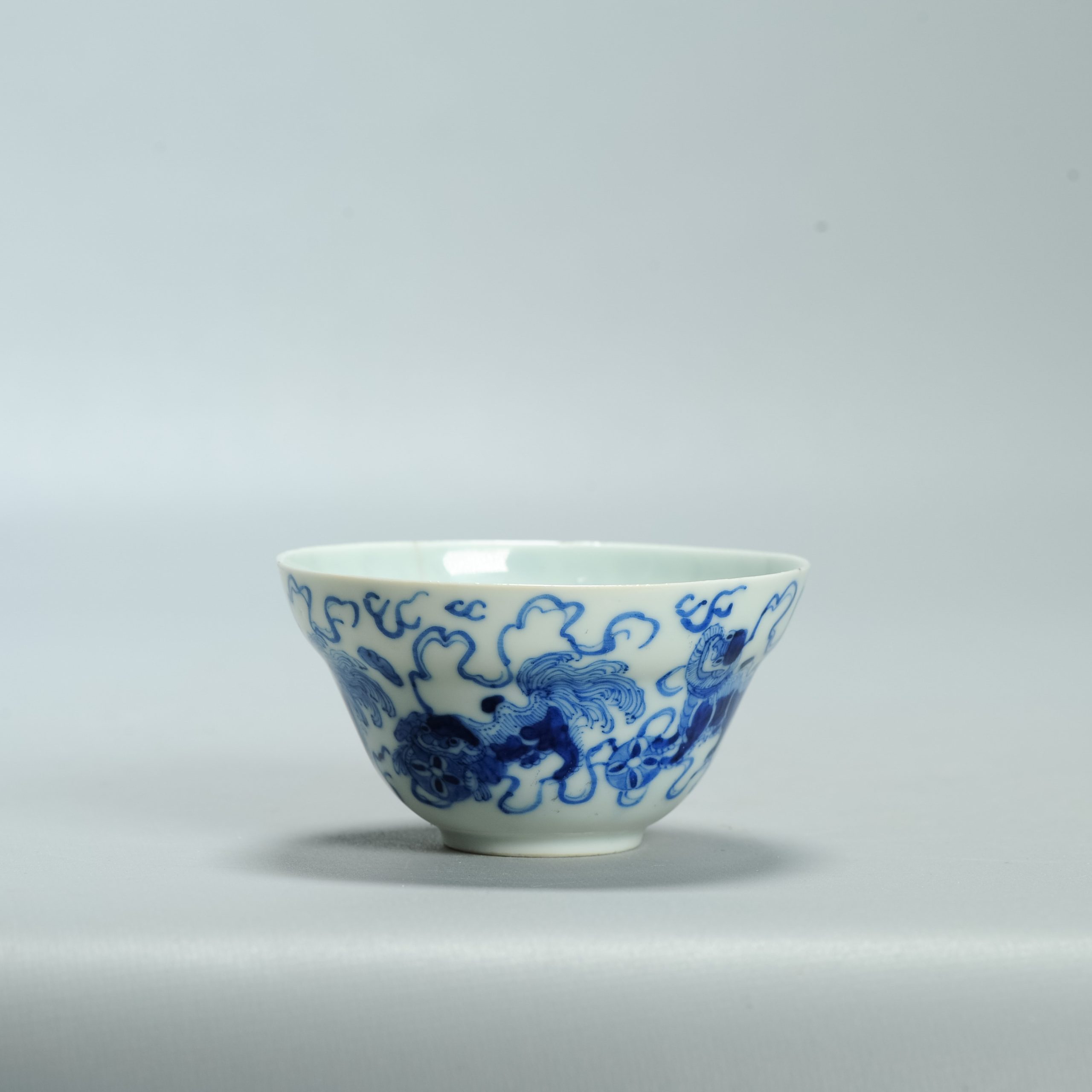 Antique Chinese Bleu de Hue Bowl Foo Lions Marked Qing Porcelain - Image 12