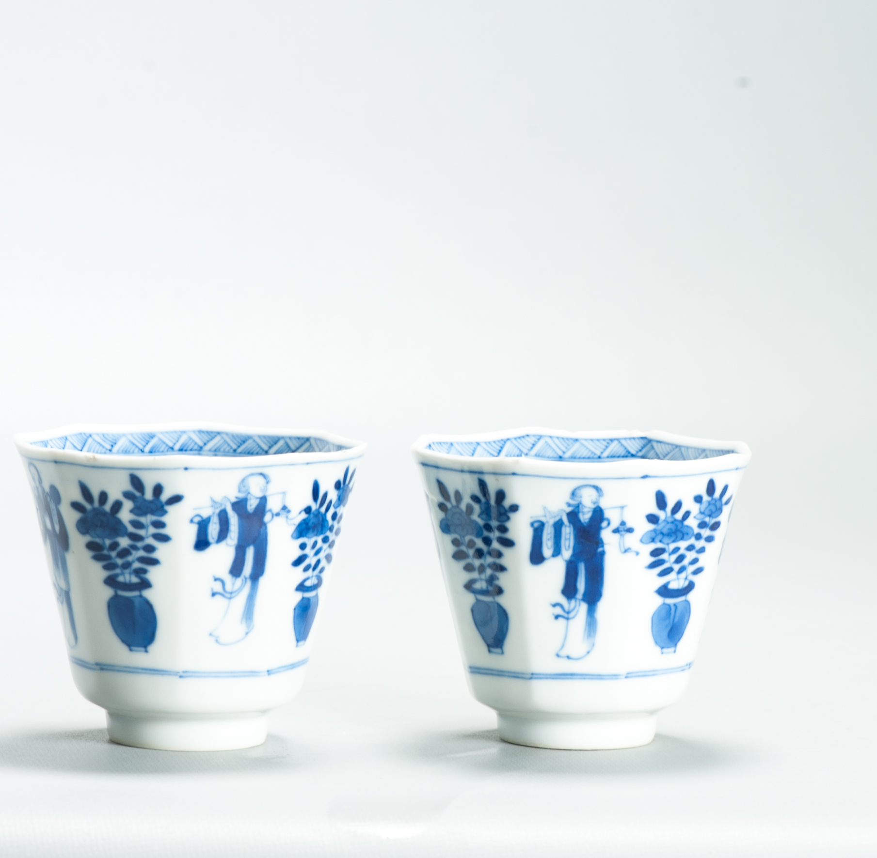 Antique Qing Period Chinese Porcelain Tea Bowls Elegant Ladies Flowers Marked - Image 2