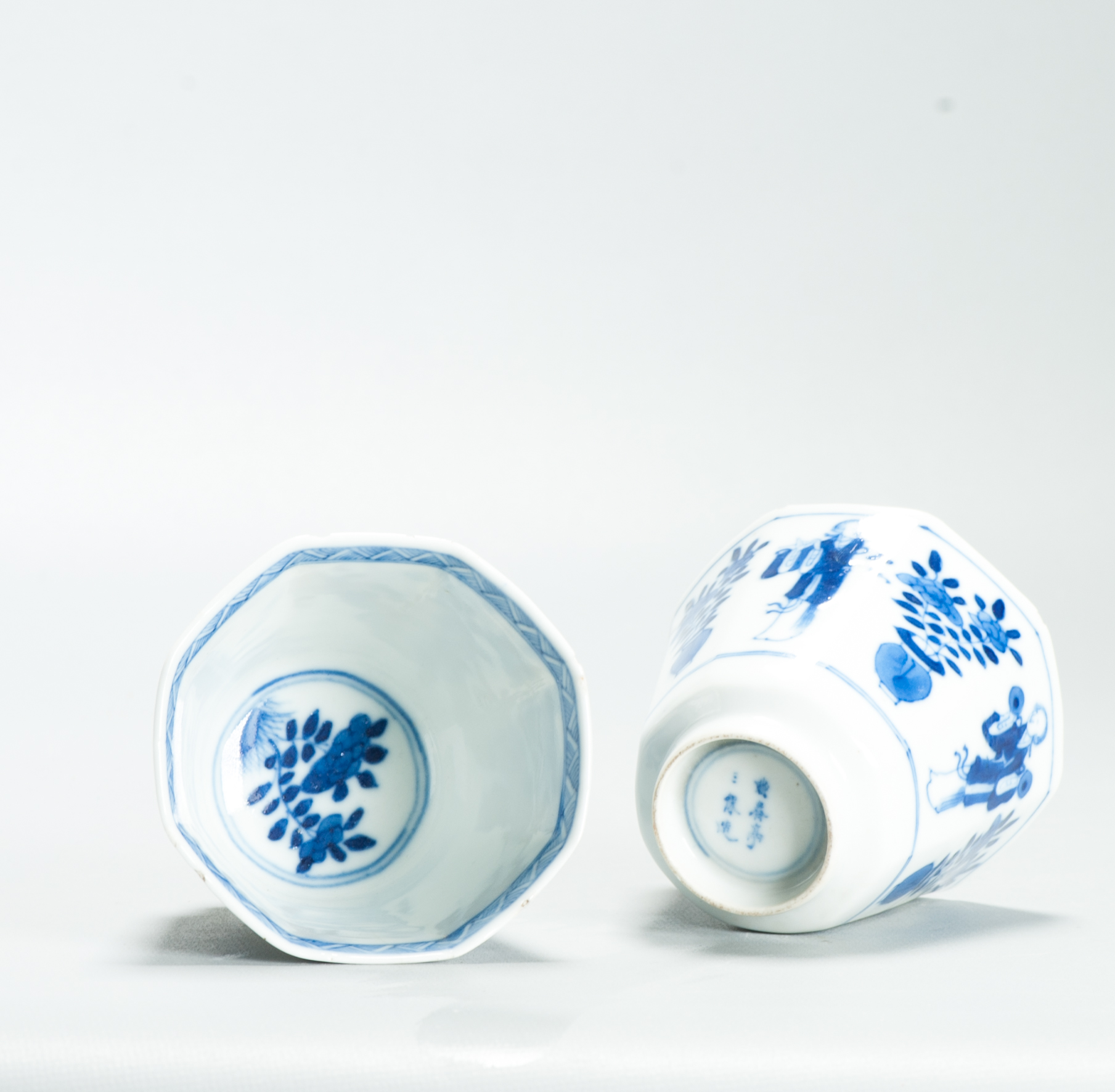 Antique Qing Period Chinese Porcelain Tea Bowls Elegant Ladies Flowers Marked - Image 3