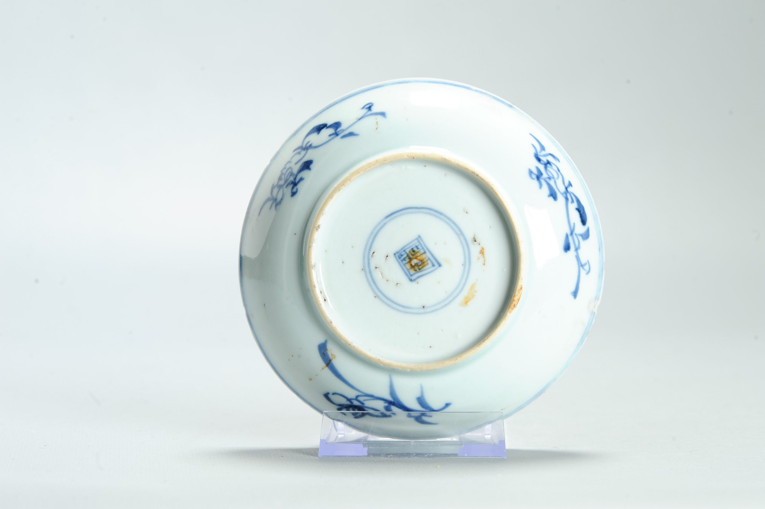 Antique Kangxi/Yongzheng Period Chinese porcelain Dish Scroll Motif Flowers Marked - Image 7